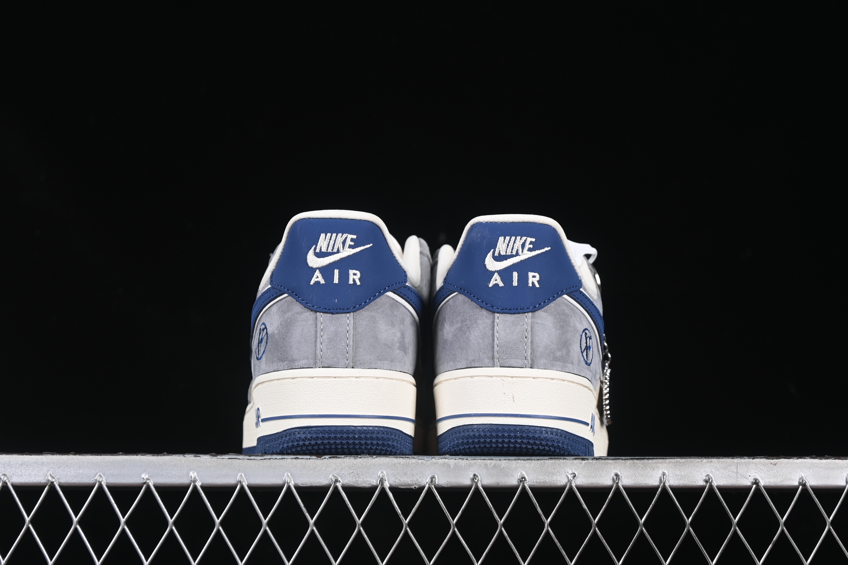 Nk Air Force 1