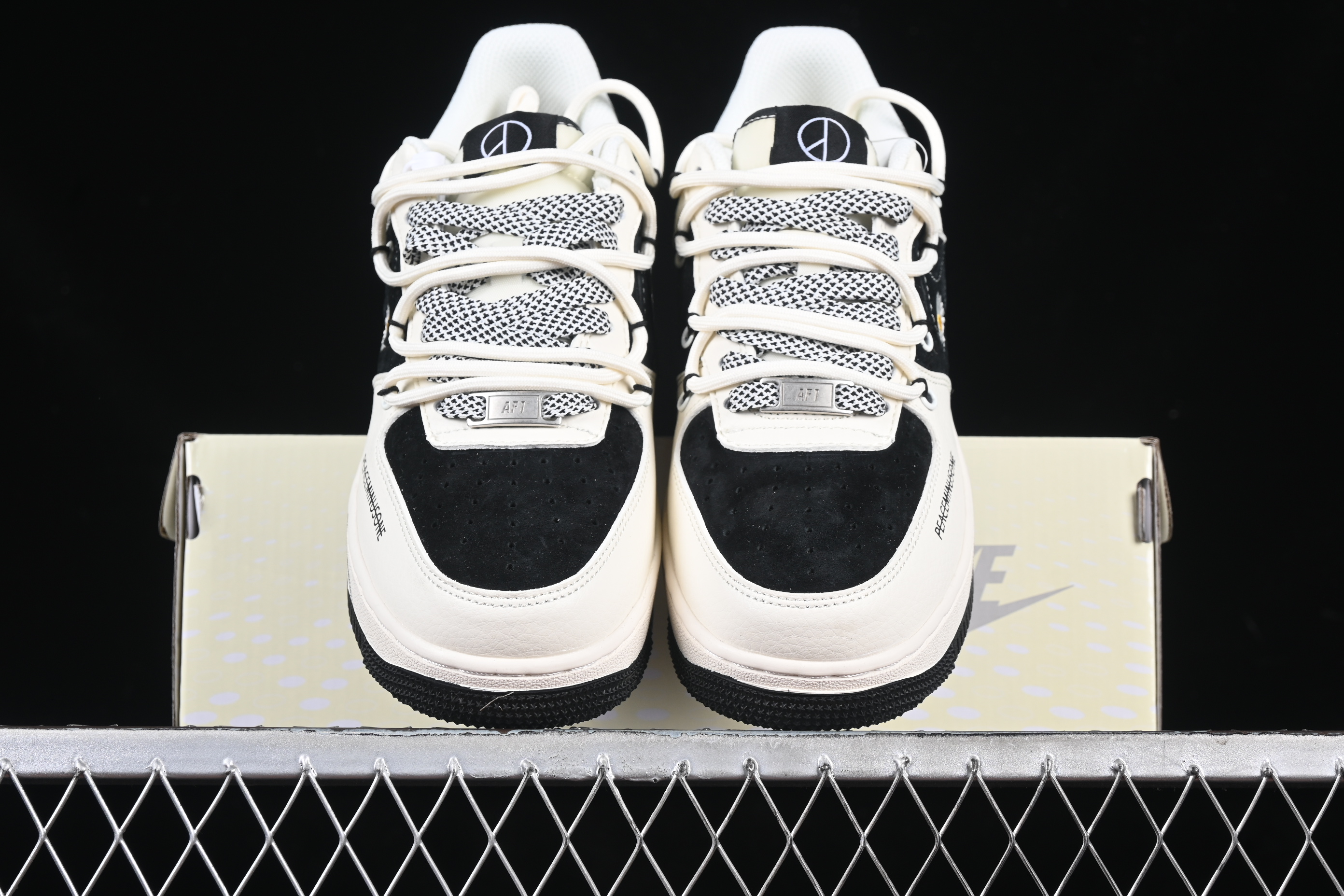 Nk Air Force 1'07 Low G-Dragon Collaboration Daisy Graffiti Drawstring DM6688-011 36-45