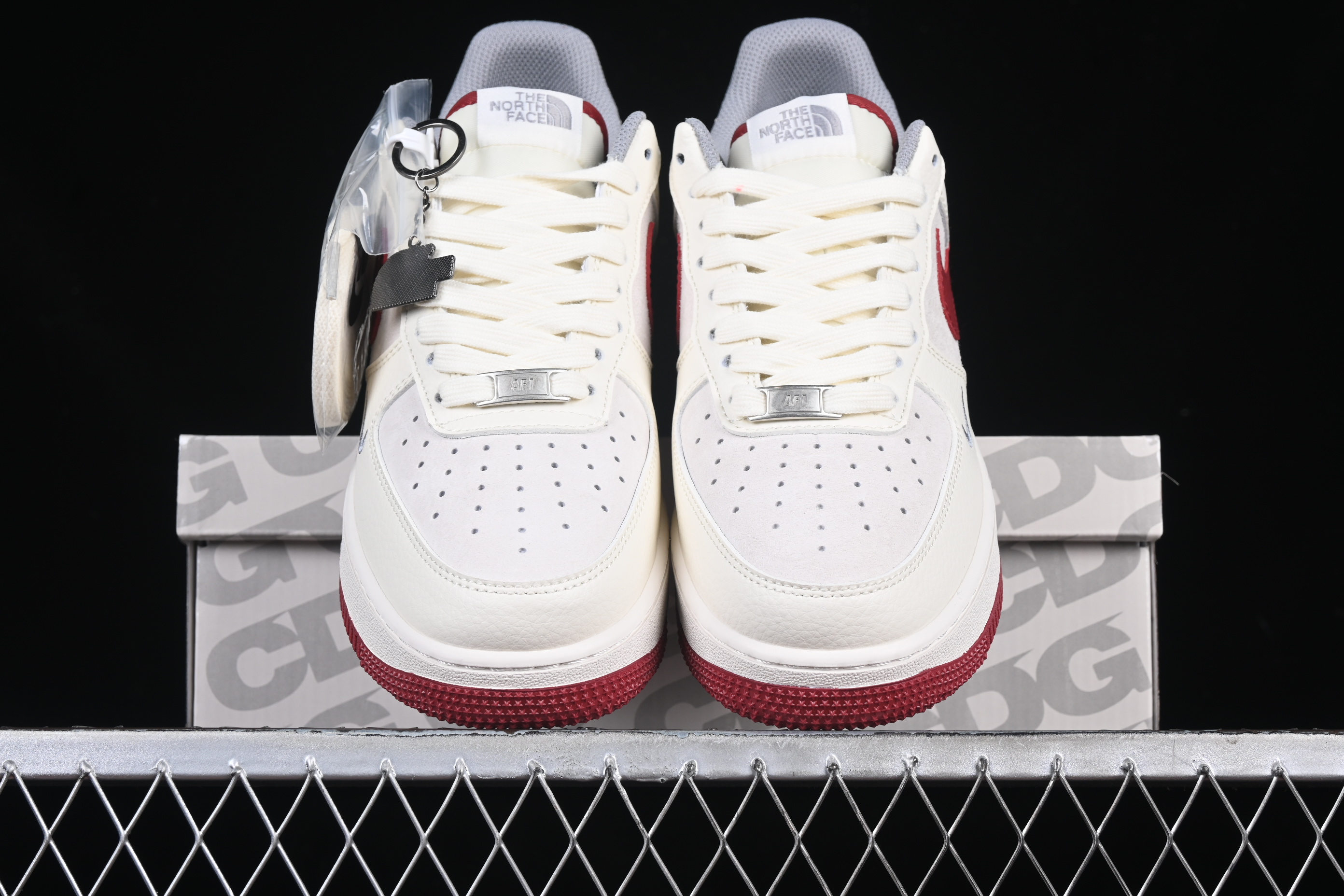 Nk Air Force 1'07 Low North Side Collaboration Beige Bicolor DM6688-047 36-45