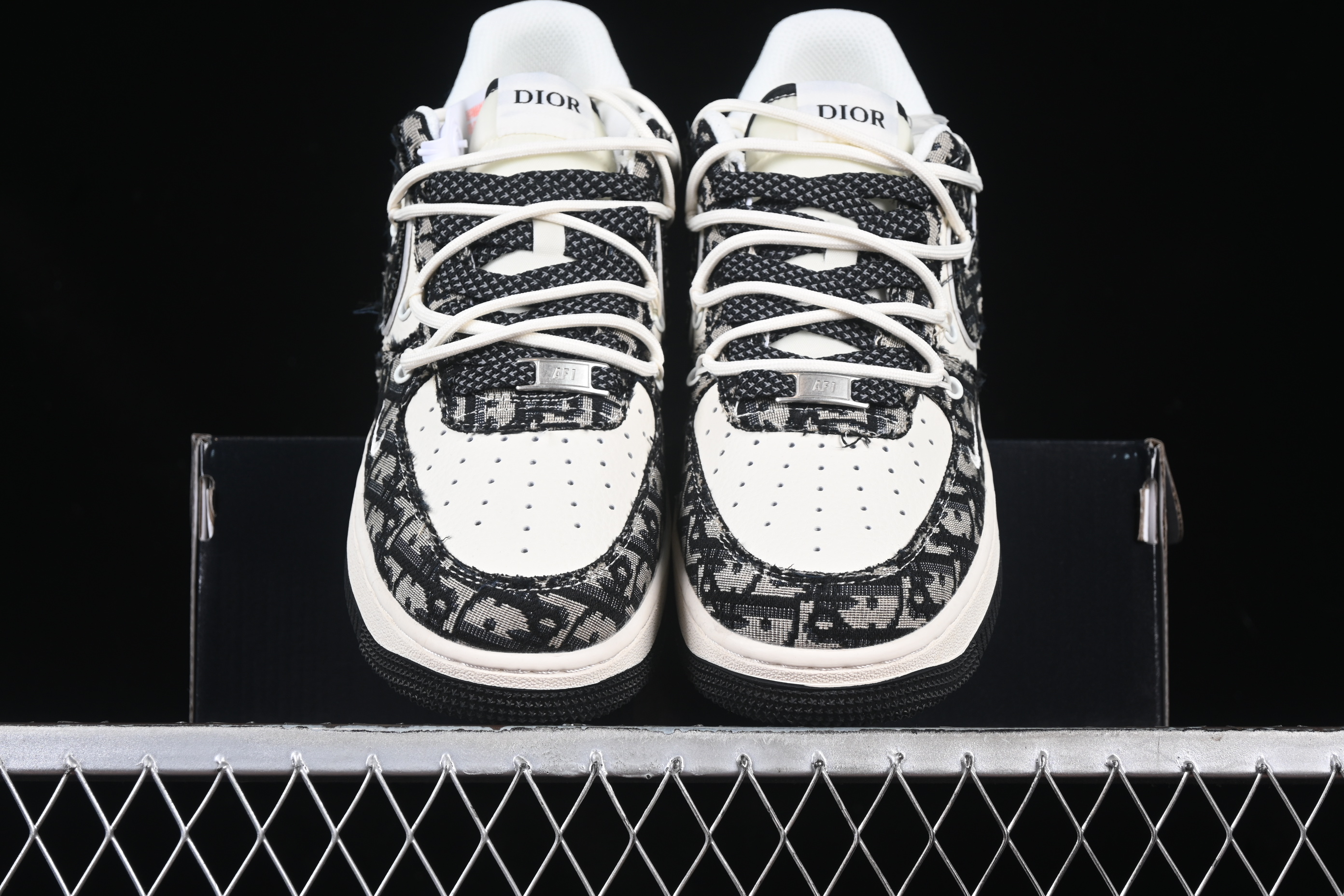 Nk Air Force 1'07 Low Dior collaboration Black patterned drawstring SJ1198-106 36-45