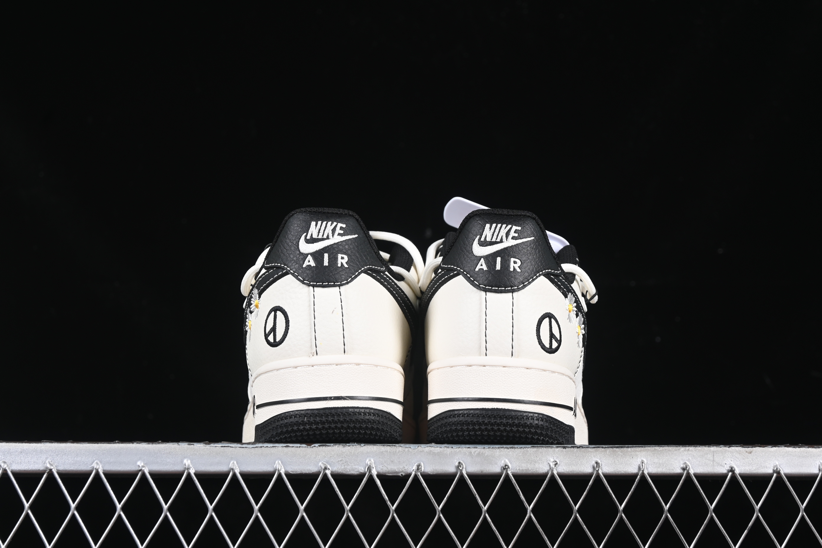 Nk Air Force 1