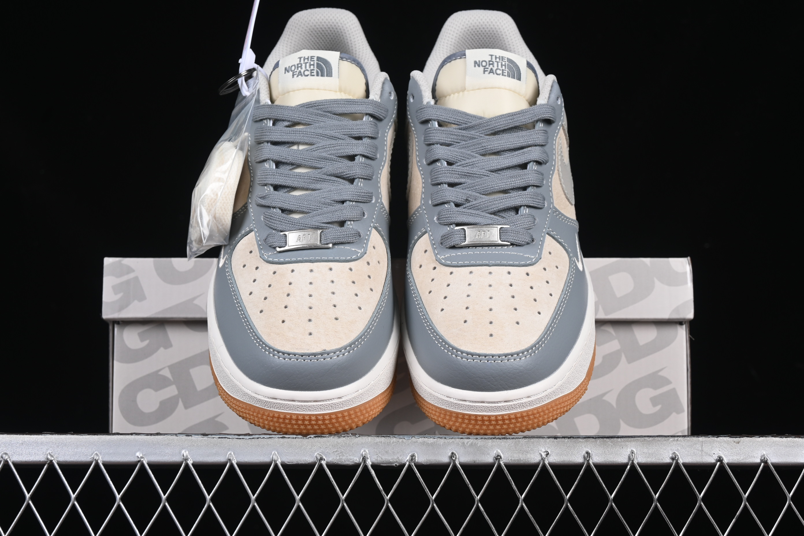 Nk Air Force 1'07 Low North Side Co-branded light blue raw rubber DM6688-022 36-45