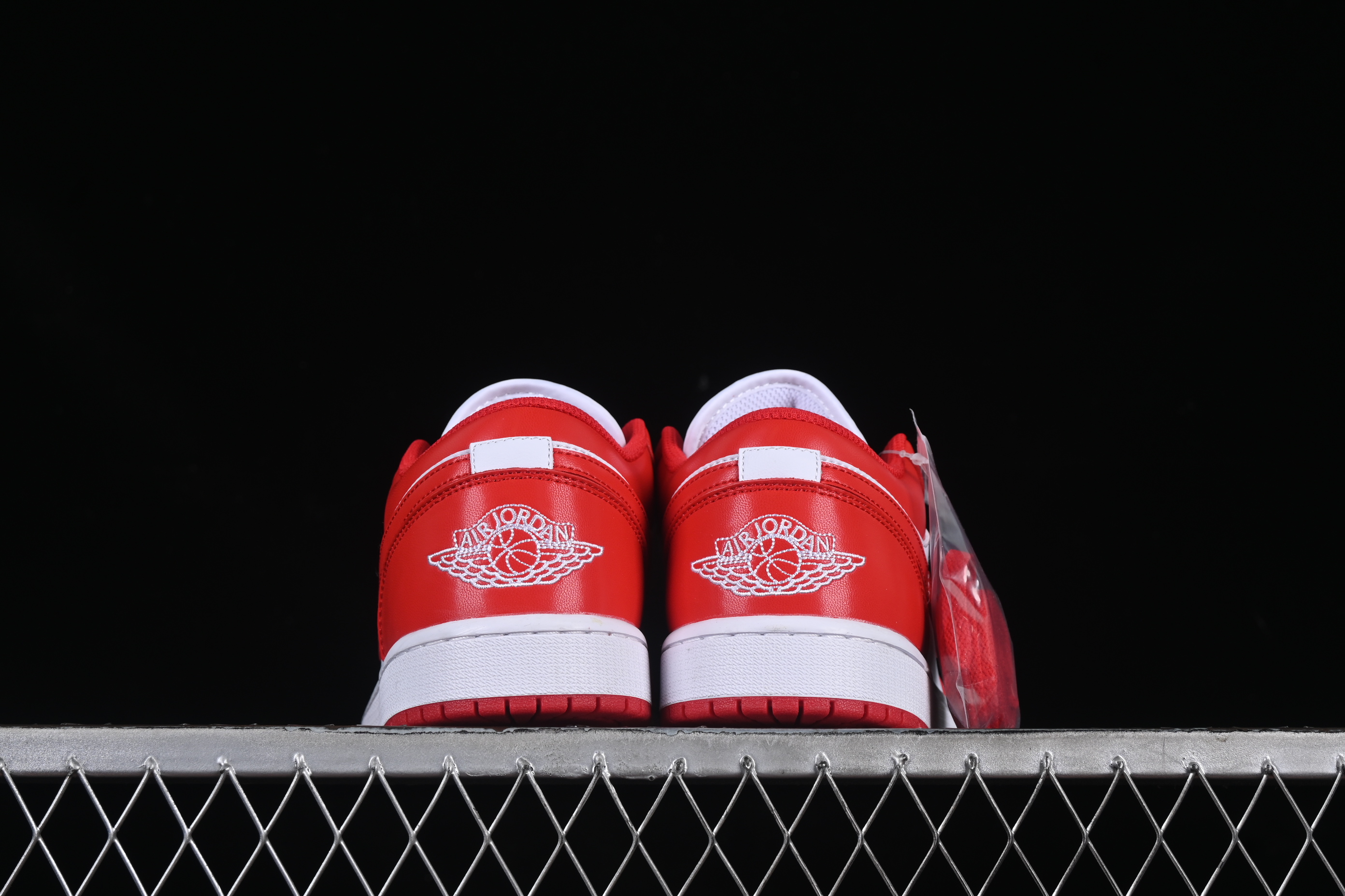 AJ1 low top