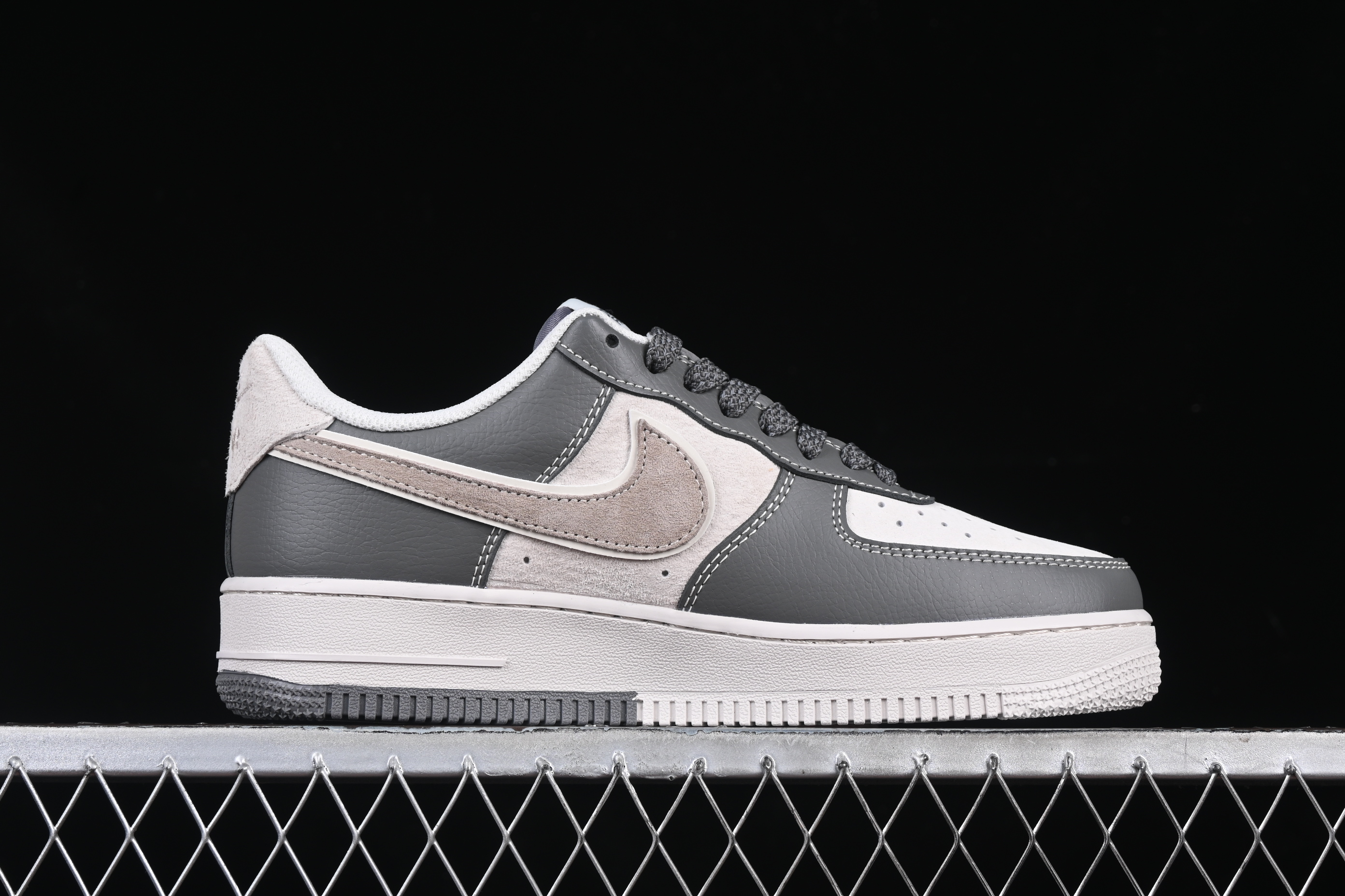 Nk Air Force 1