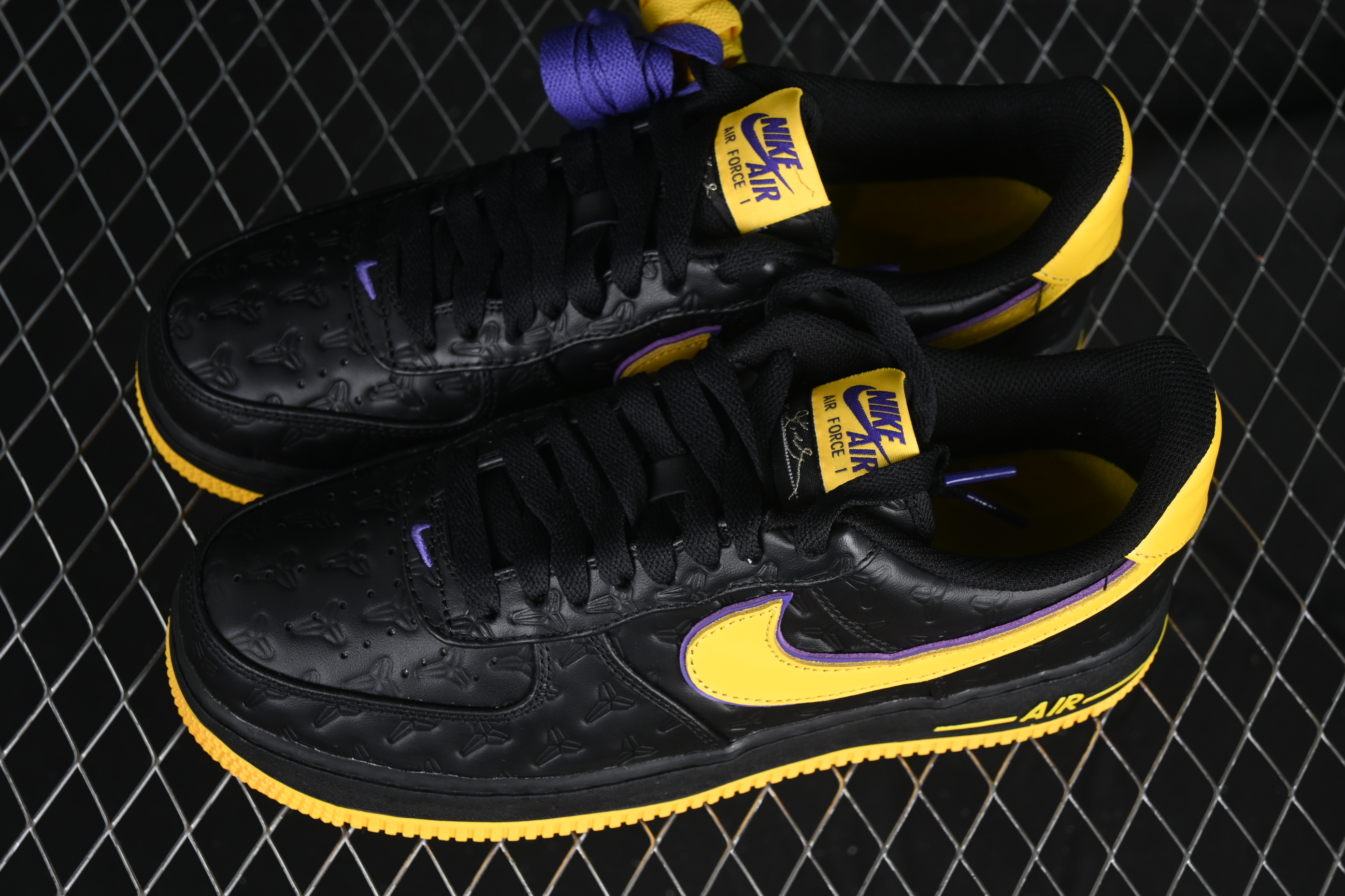 Nk Air Force 1'07 Low Kobe Full Top Floor Air Force One HV522-001 36-45