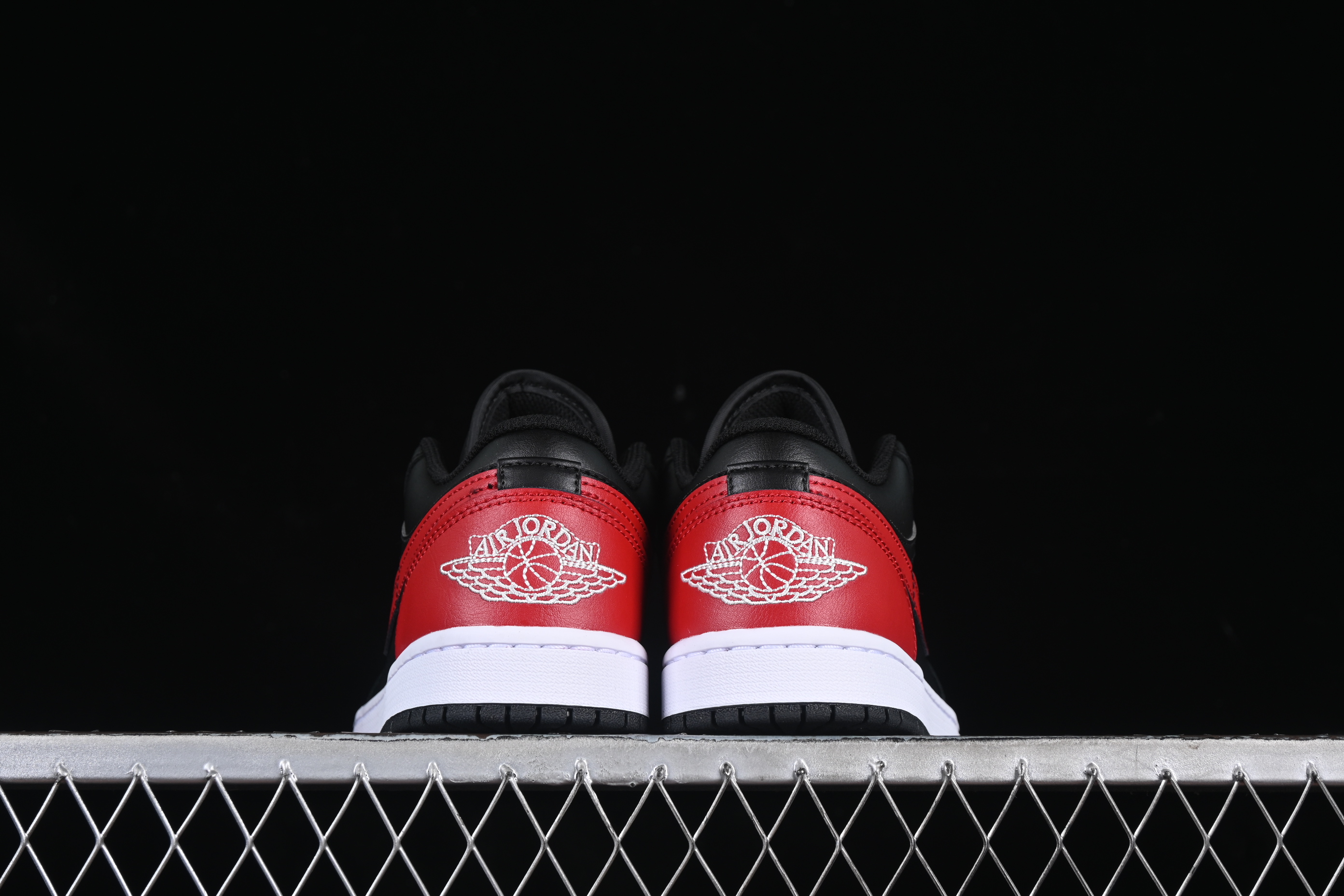 AJ1 low top