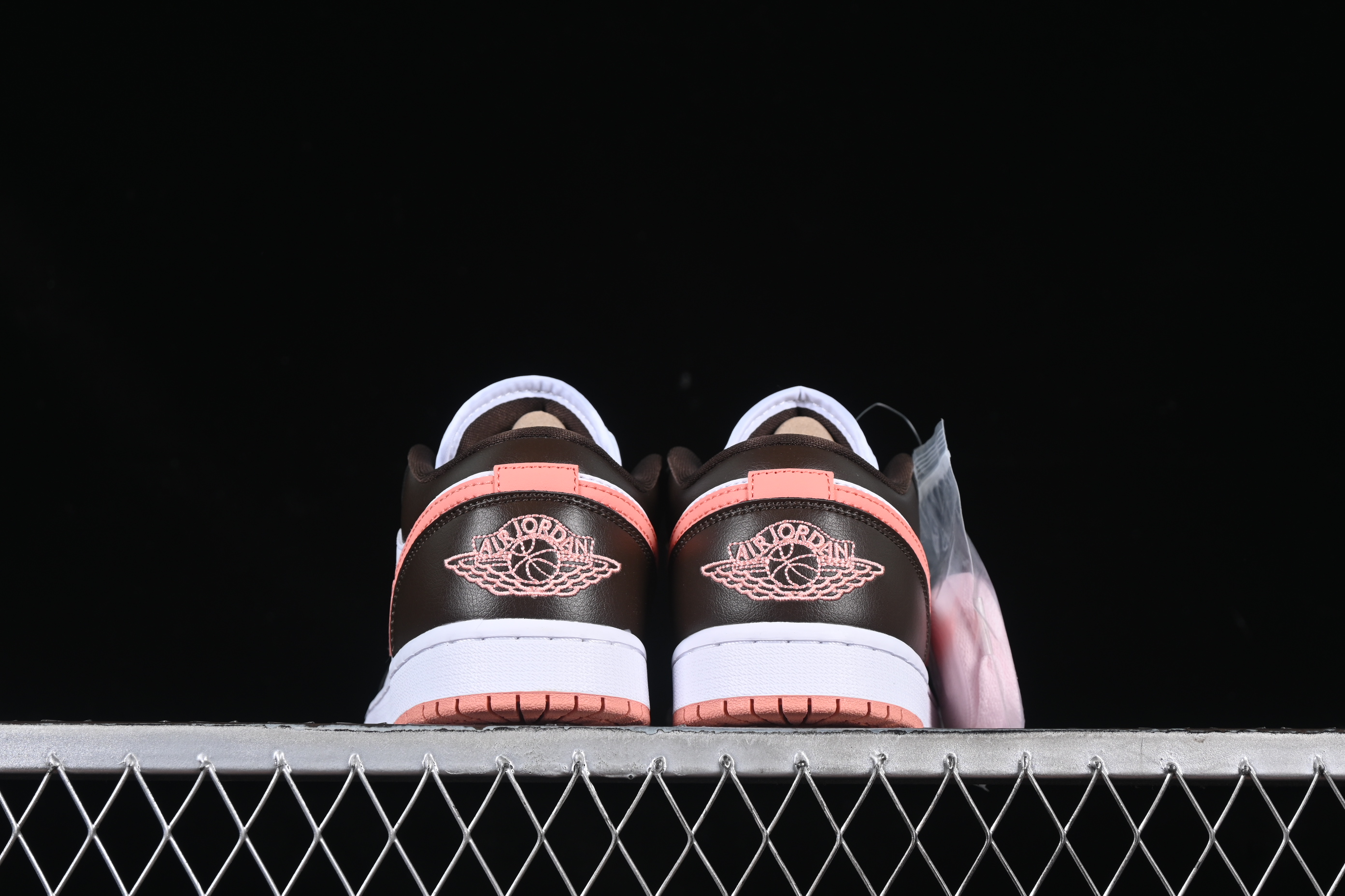AJ1 low top