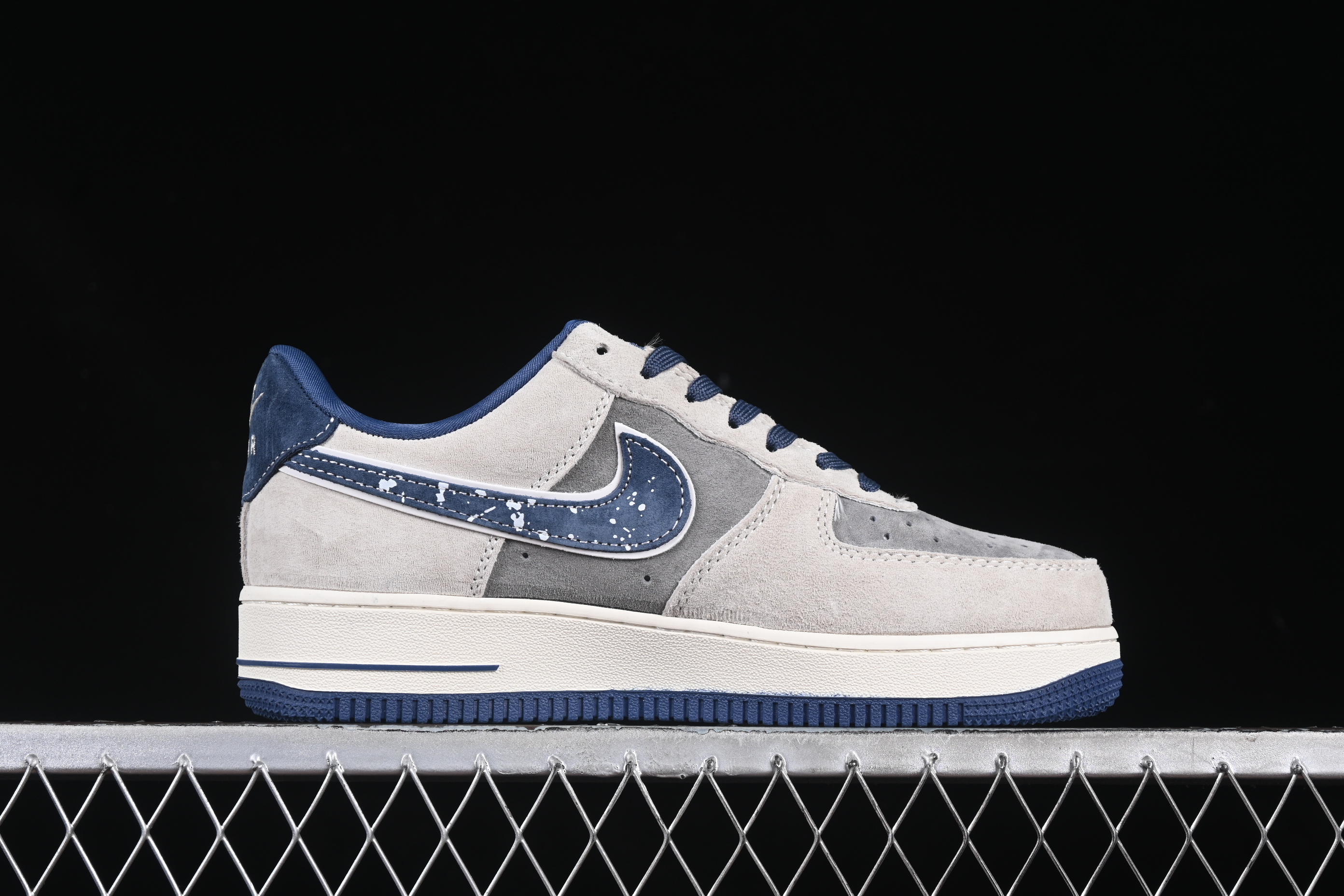 Nk Air Force 1