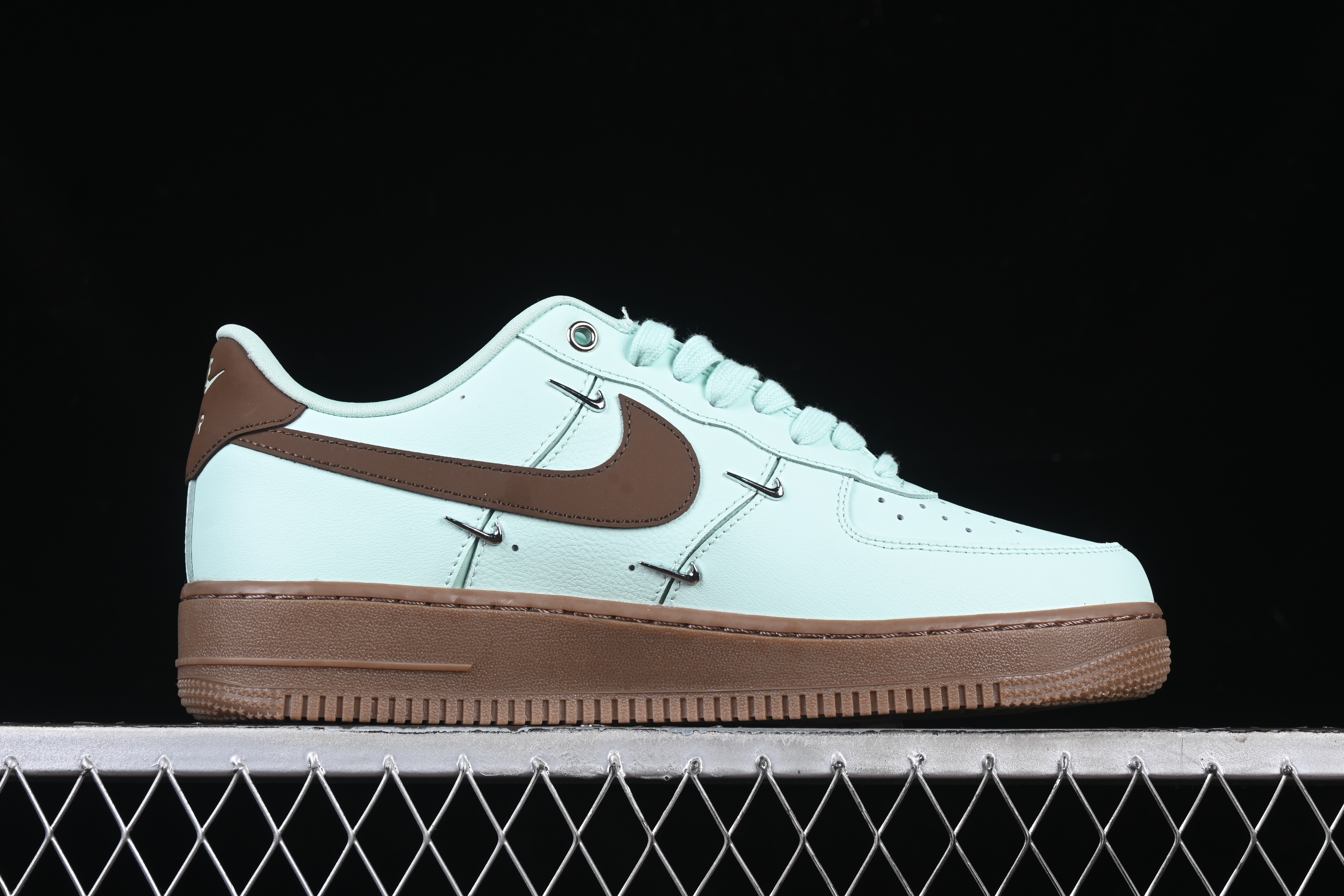 Nk Air Force 1