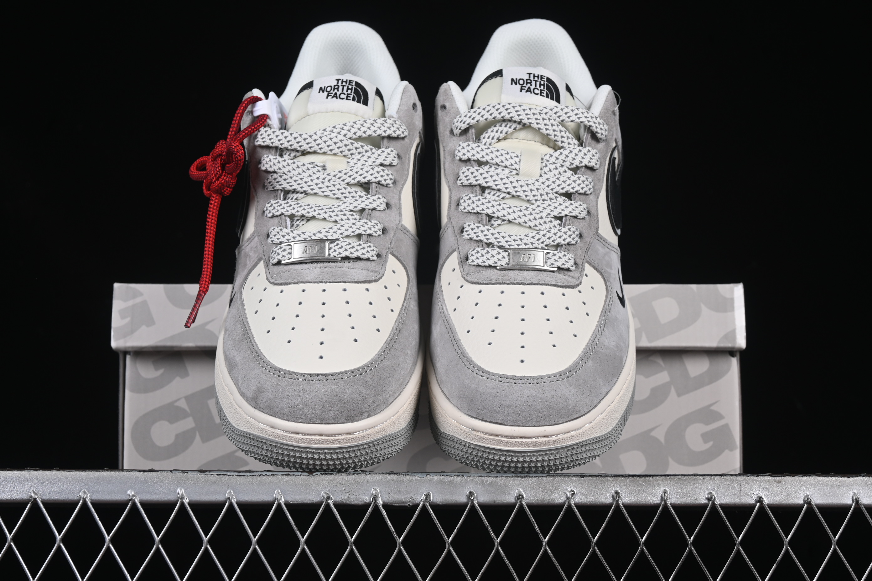 Nk Air Force 1'07 Low North Side Collaboration Grey Base Grey Pig Eight XZ6188-763 36-45
