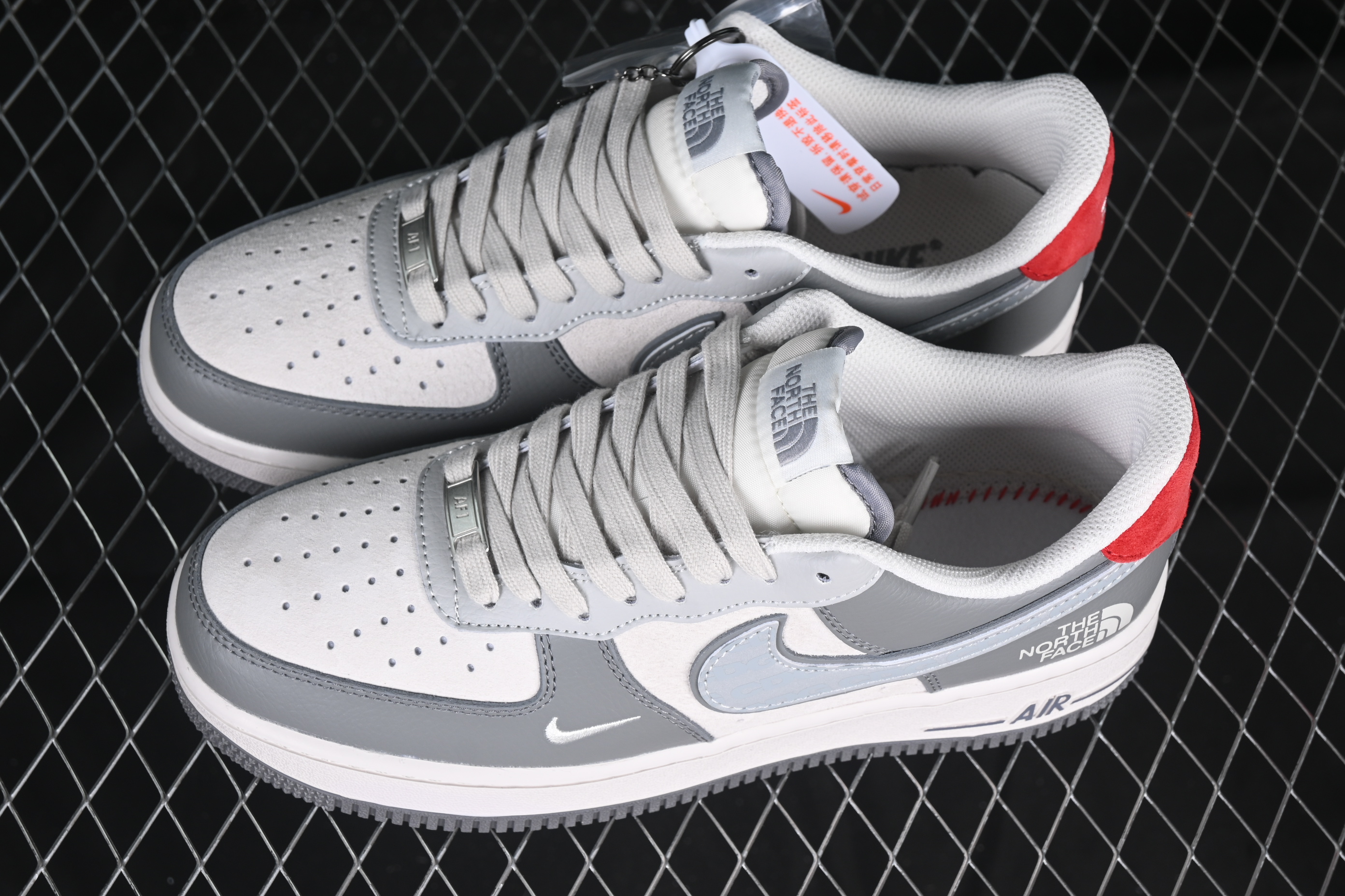 Nk Air Force 1'07 Low North Side Collaboration CDG Beige DM6688-050 36-45
