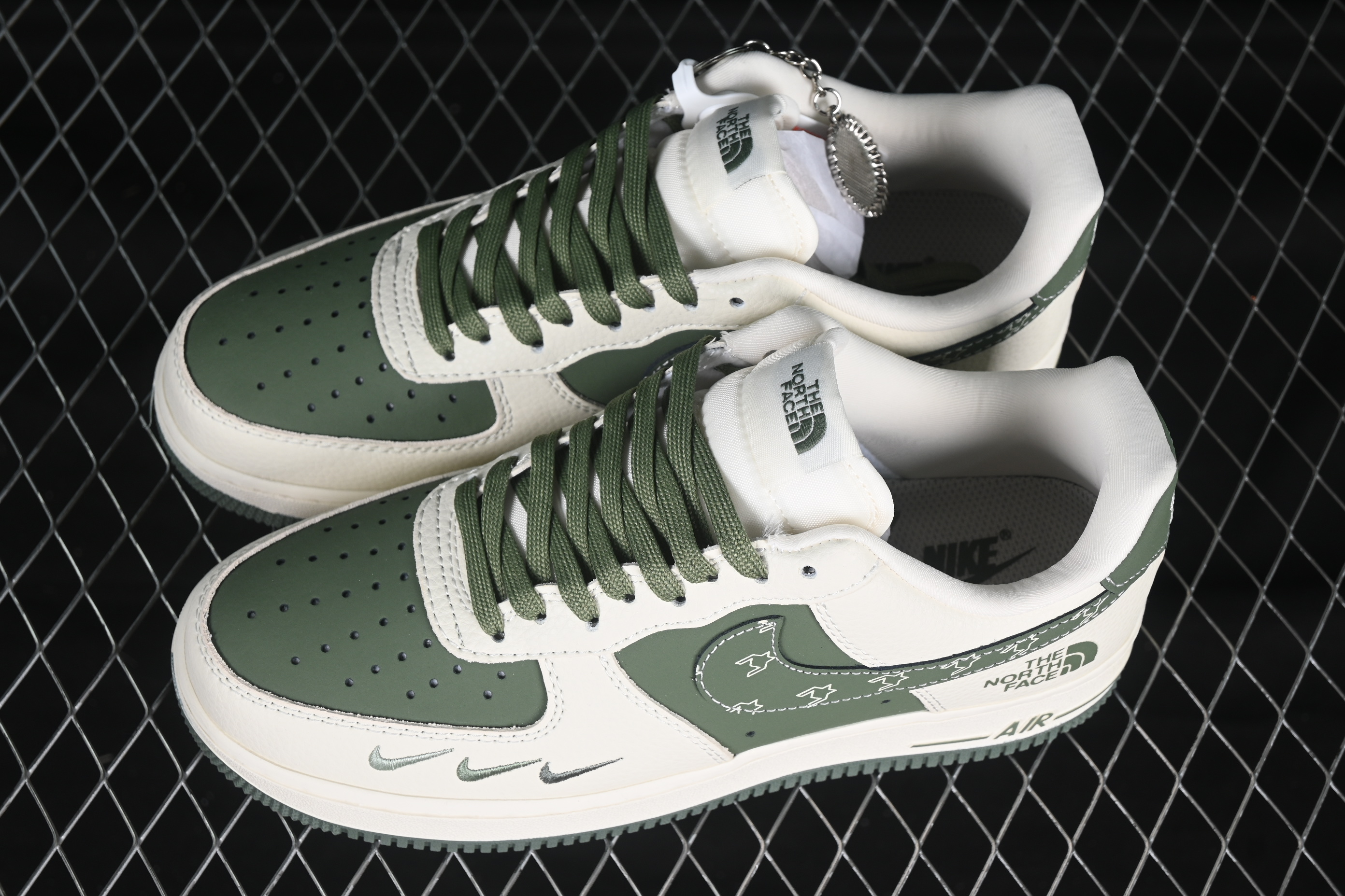Nk Air Force 1'07 Low North Side Collaboration Mi Green Little Three-link KK1988-043 36-45