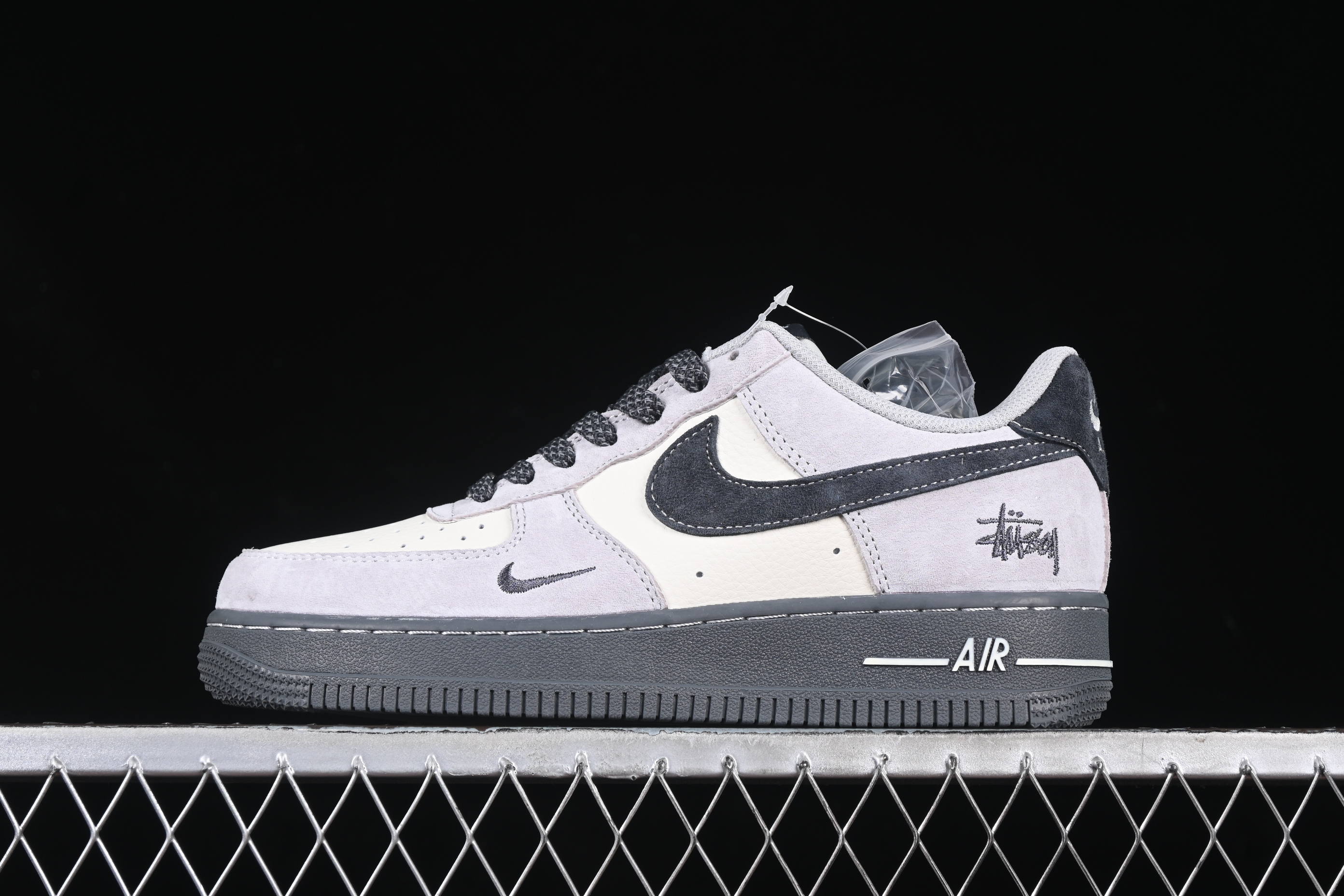 Nk Air Force 1