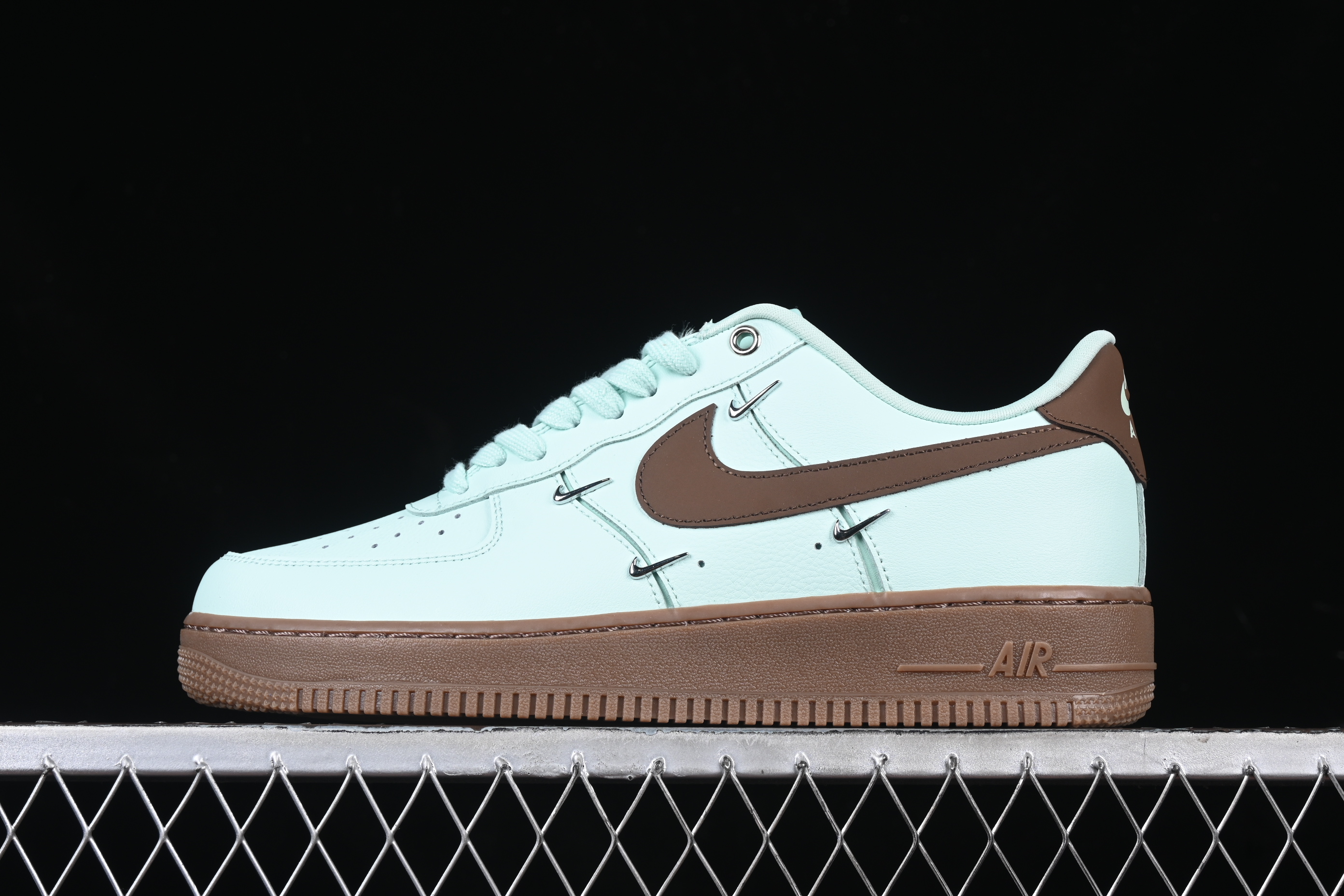 Nk Air Force 1
