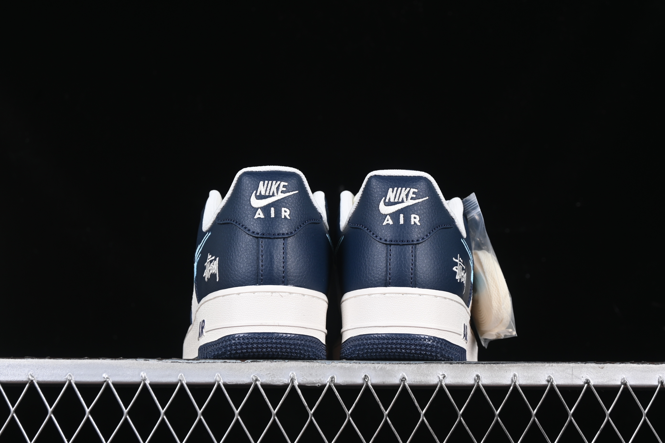 Nk Air Force 1