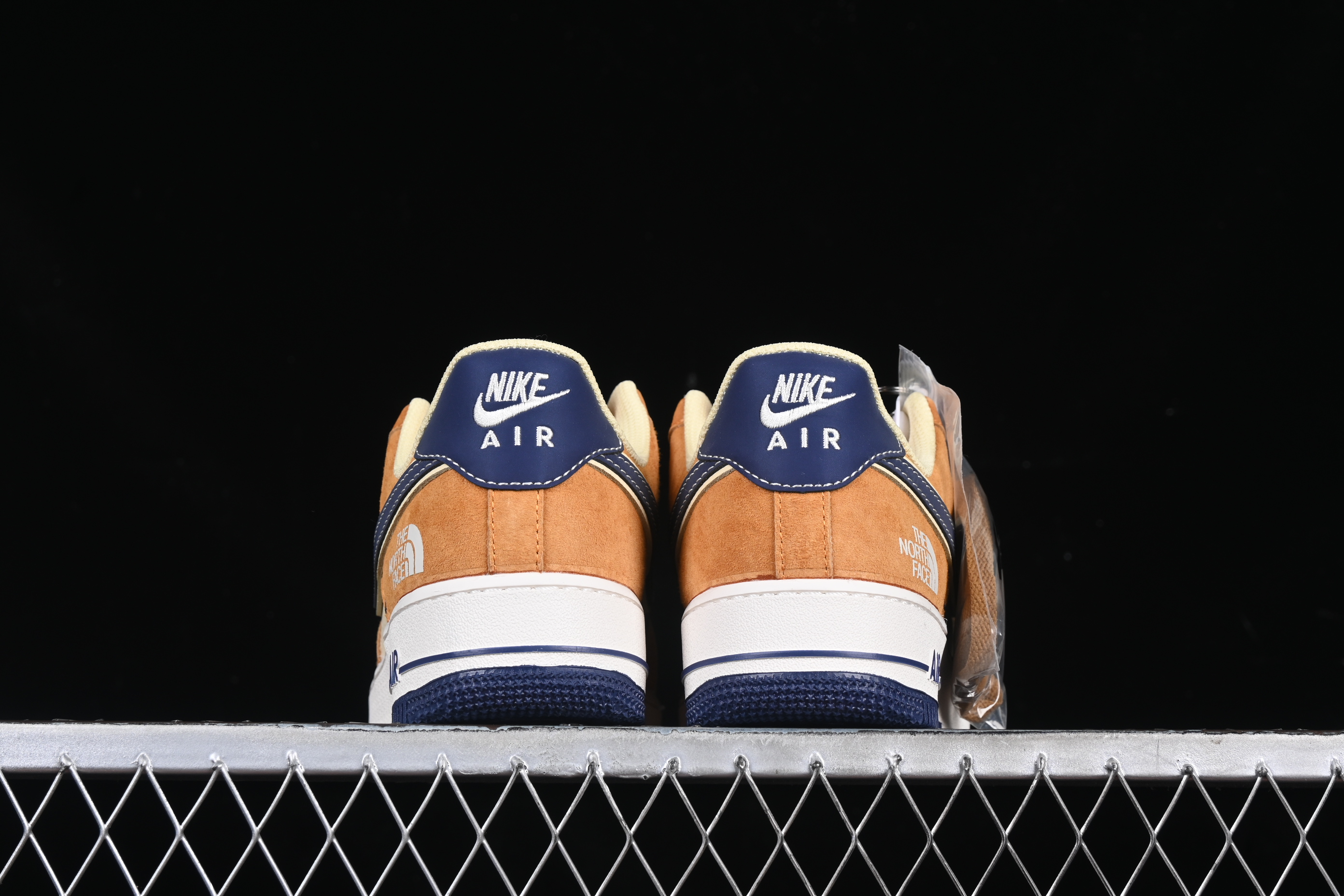Nk Air Force 1