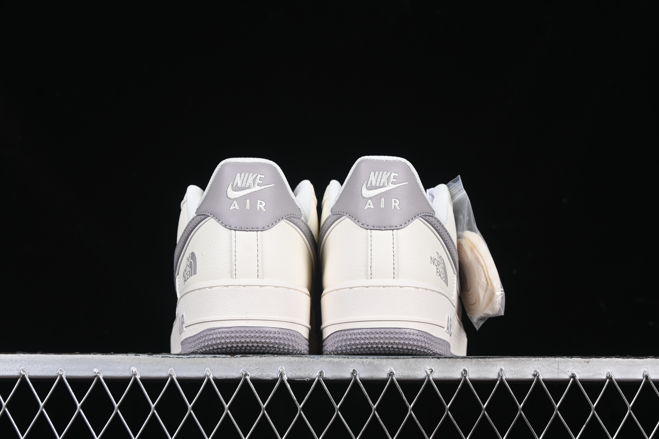 Nk Air Force 1