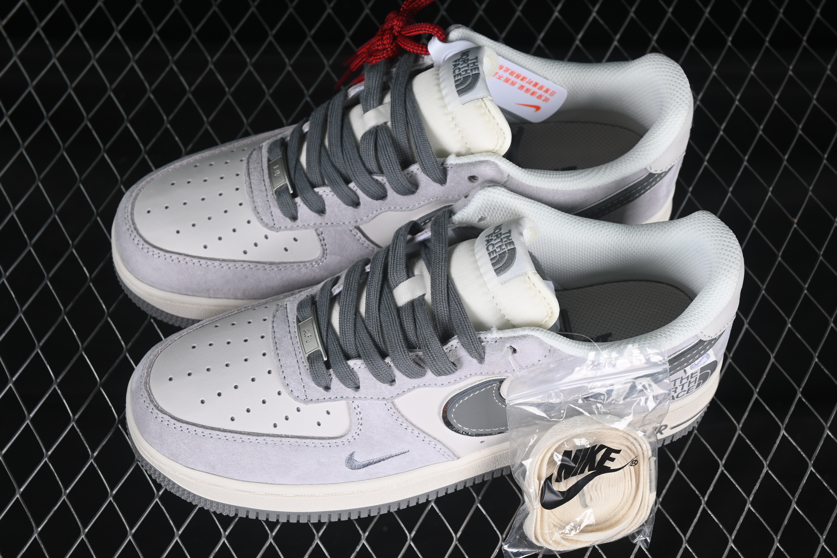 Nk Air Force 1'07 Low North Side Collaboration Grey Pig Eight Grey Base XZ6188-915 36-45