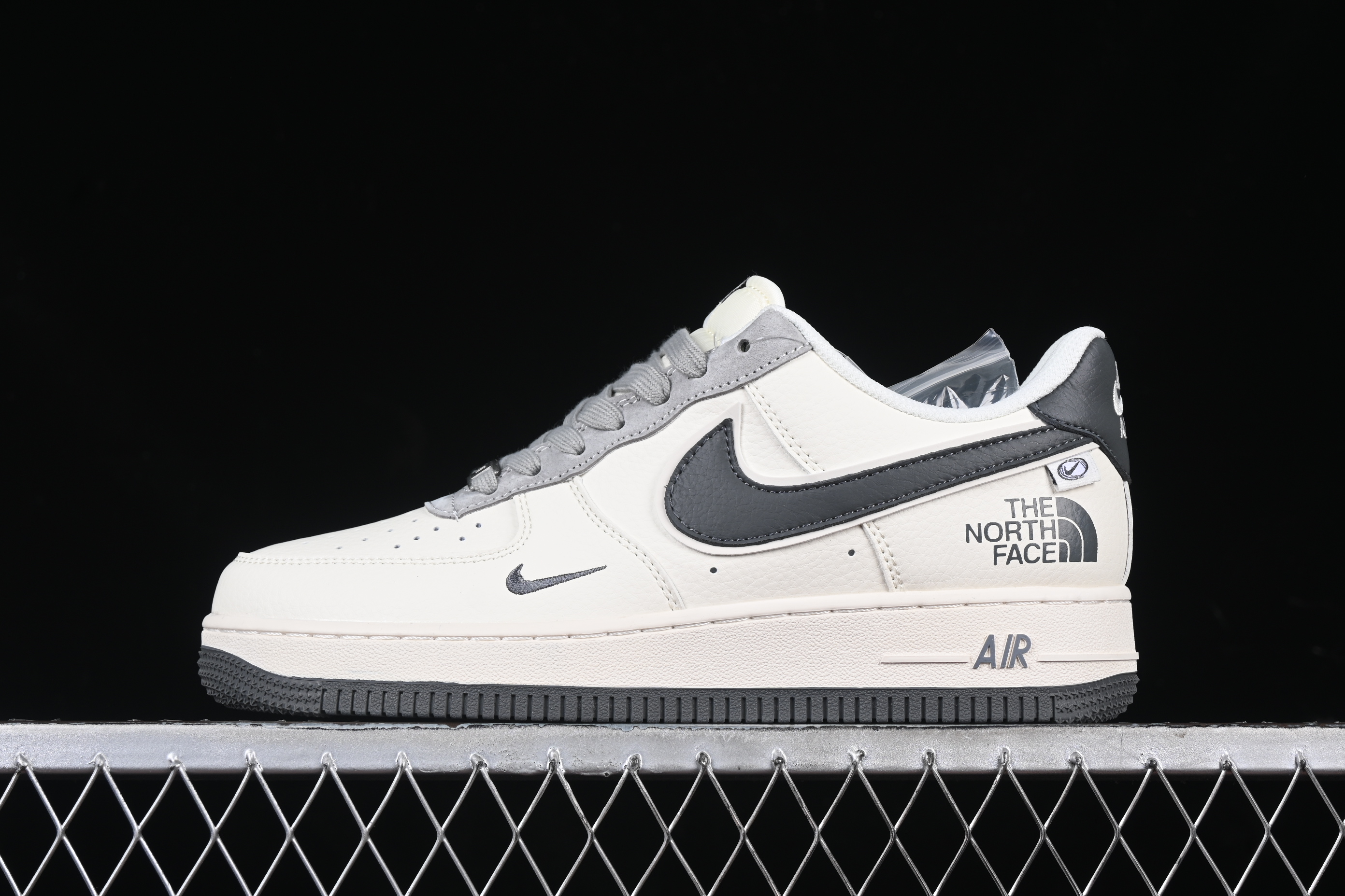 Nk Air Force 1