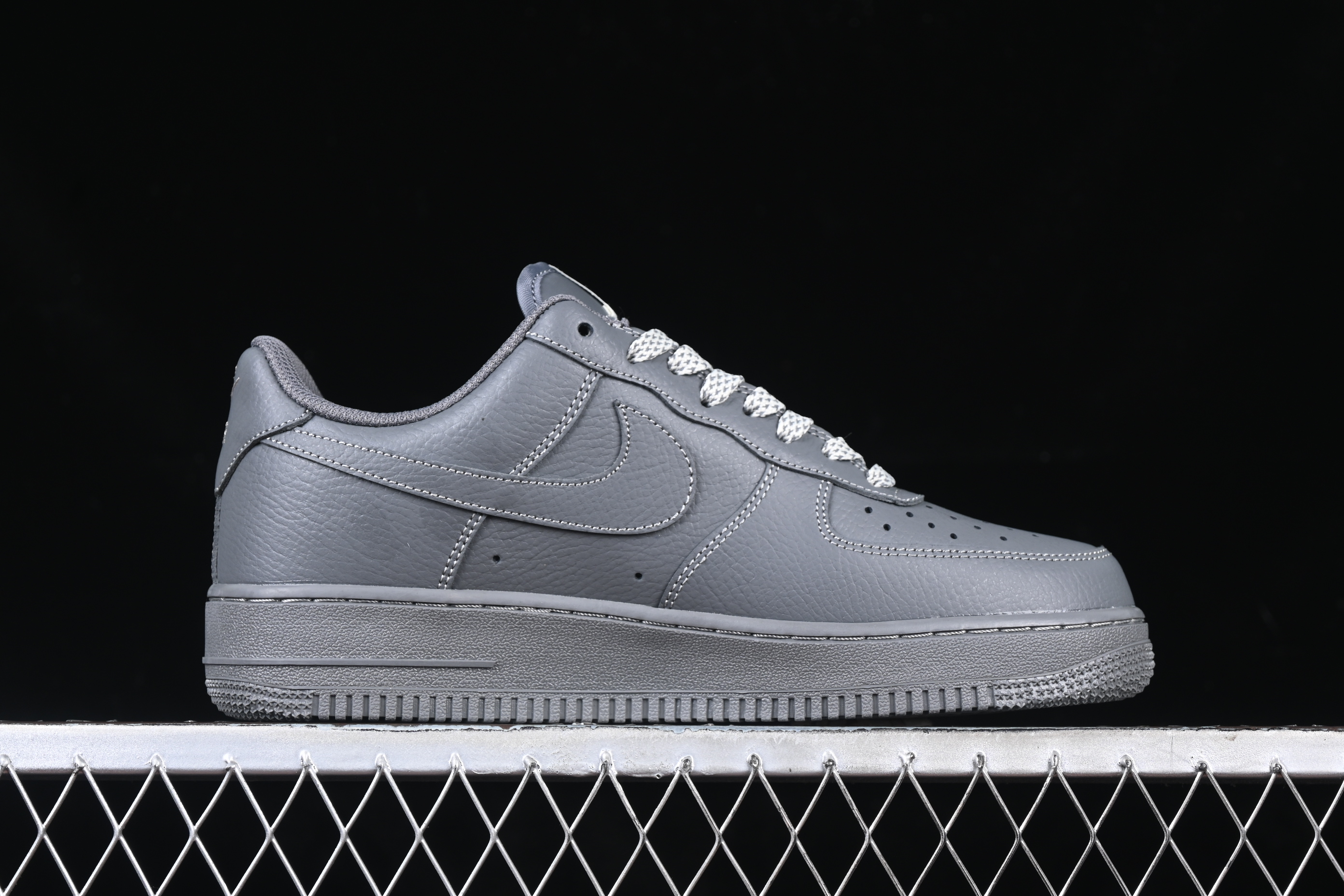 Nk Air Force 1