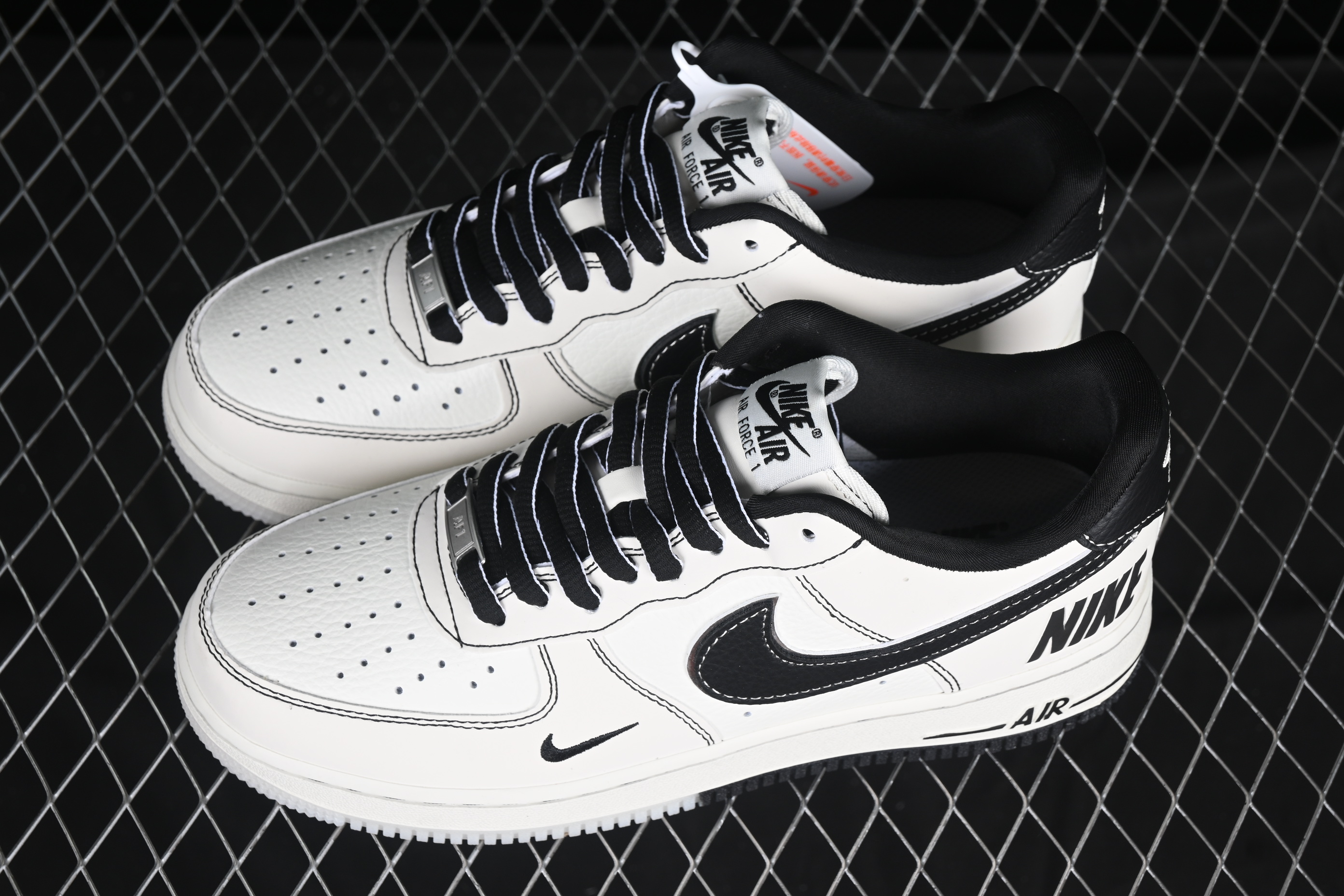 Nk Air Force 1'07 Low Nike Collaboration Black Line Two-tone base CH6336-515 36-45