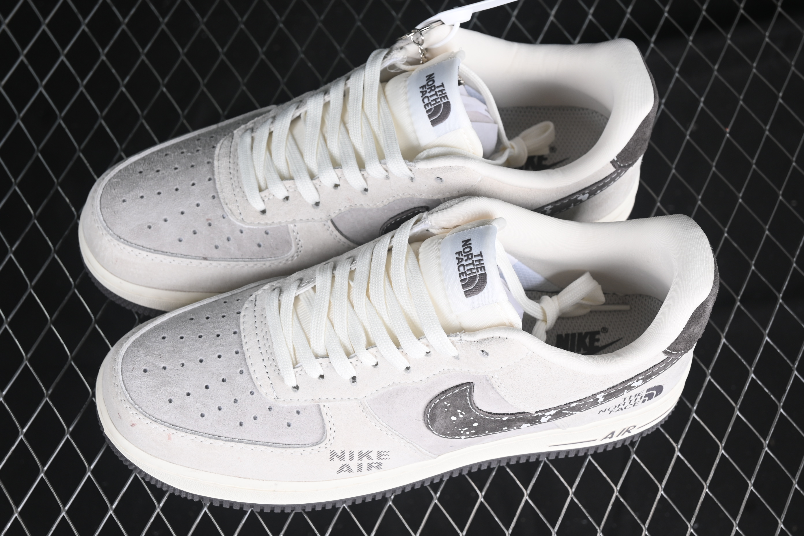 Nk Air Force 1'07 Low North Side Collaboration Snowflake Hook KK1988-041 36-45