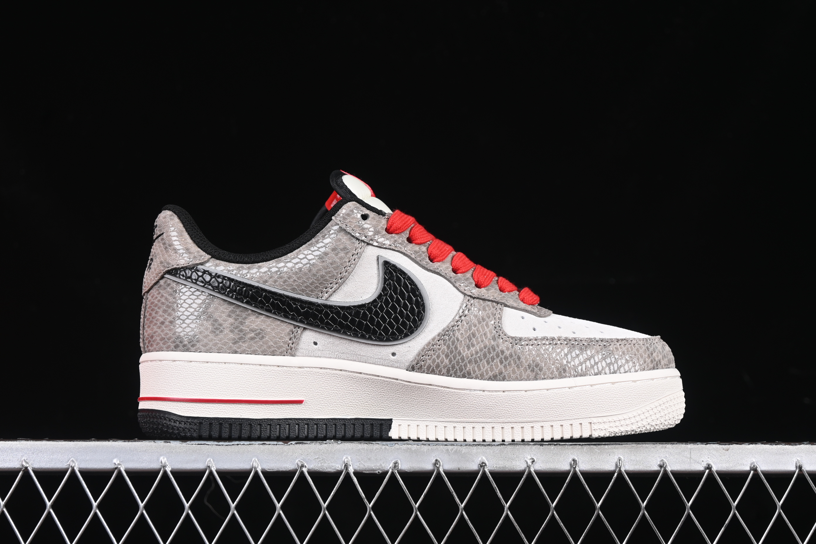 Nk Air Force 1