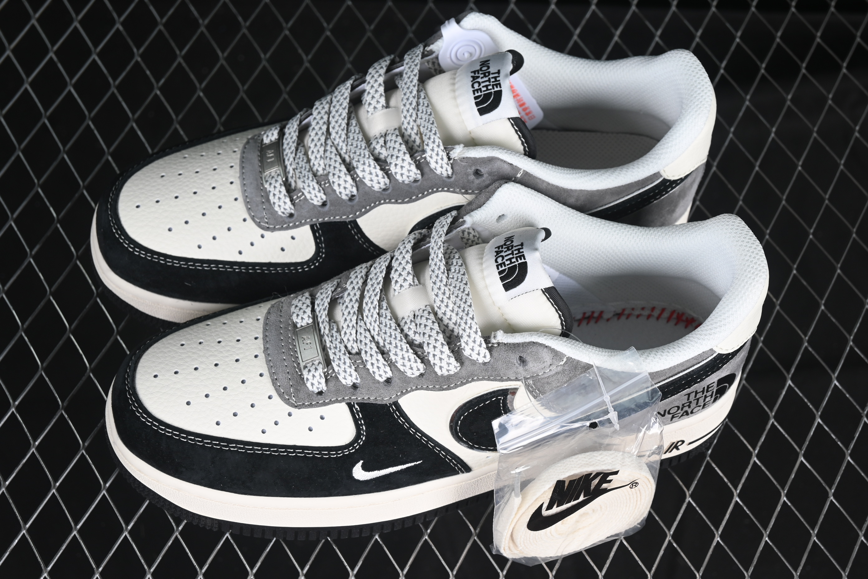 Nk Air Force 1'07 Low North North Collaboration Black Beige XZ6188-976 36-45