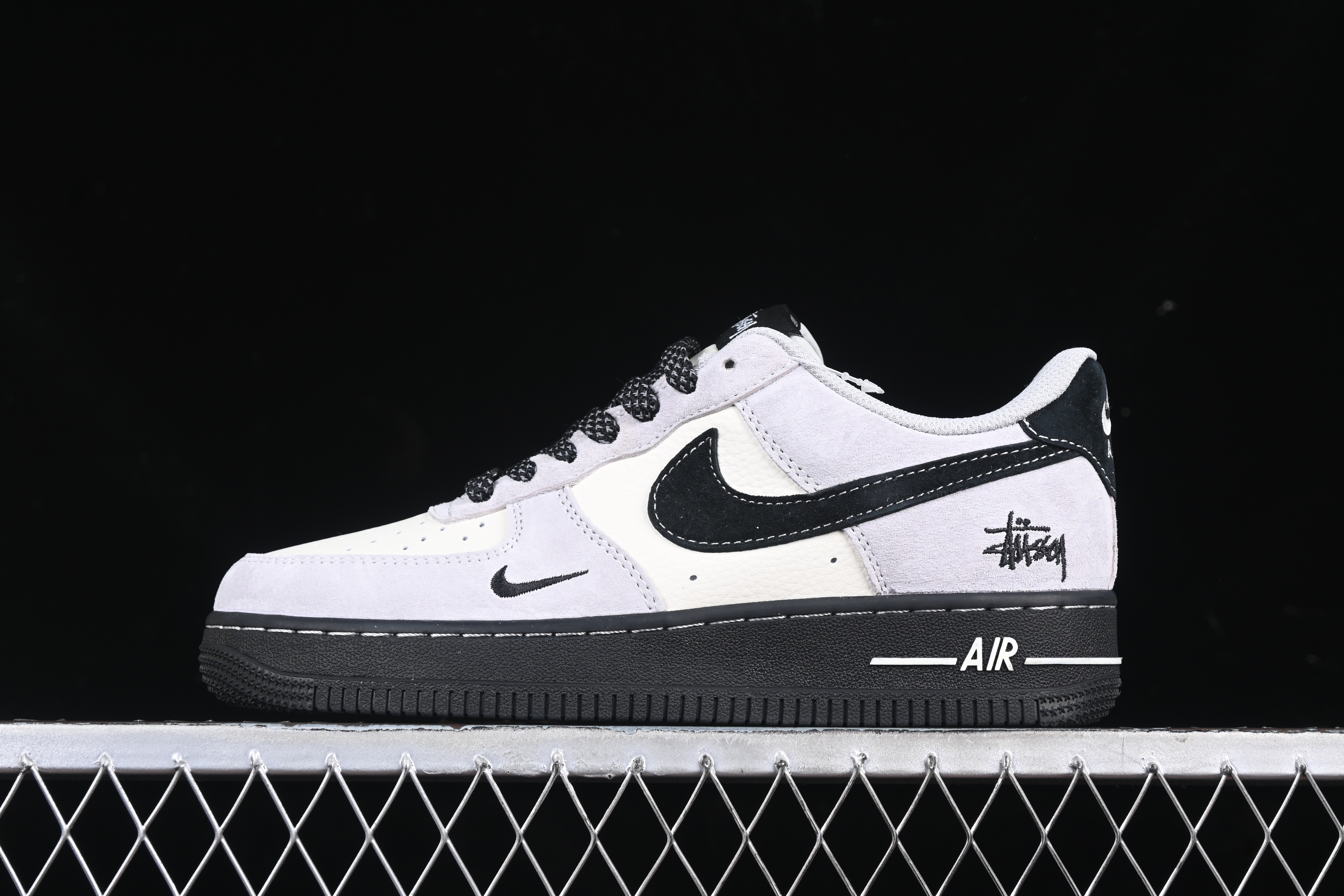 Nk Air Force 1