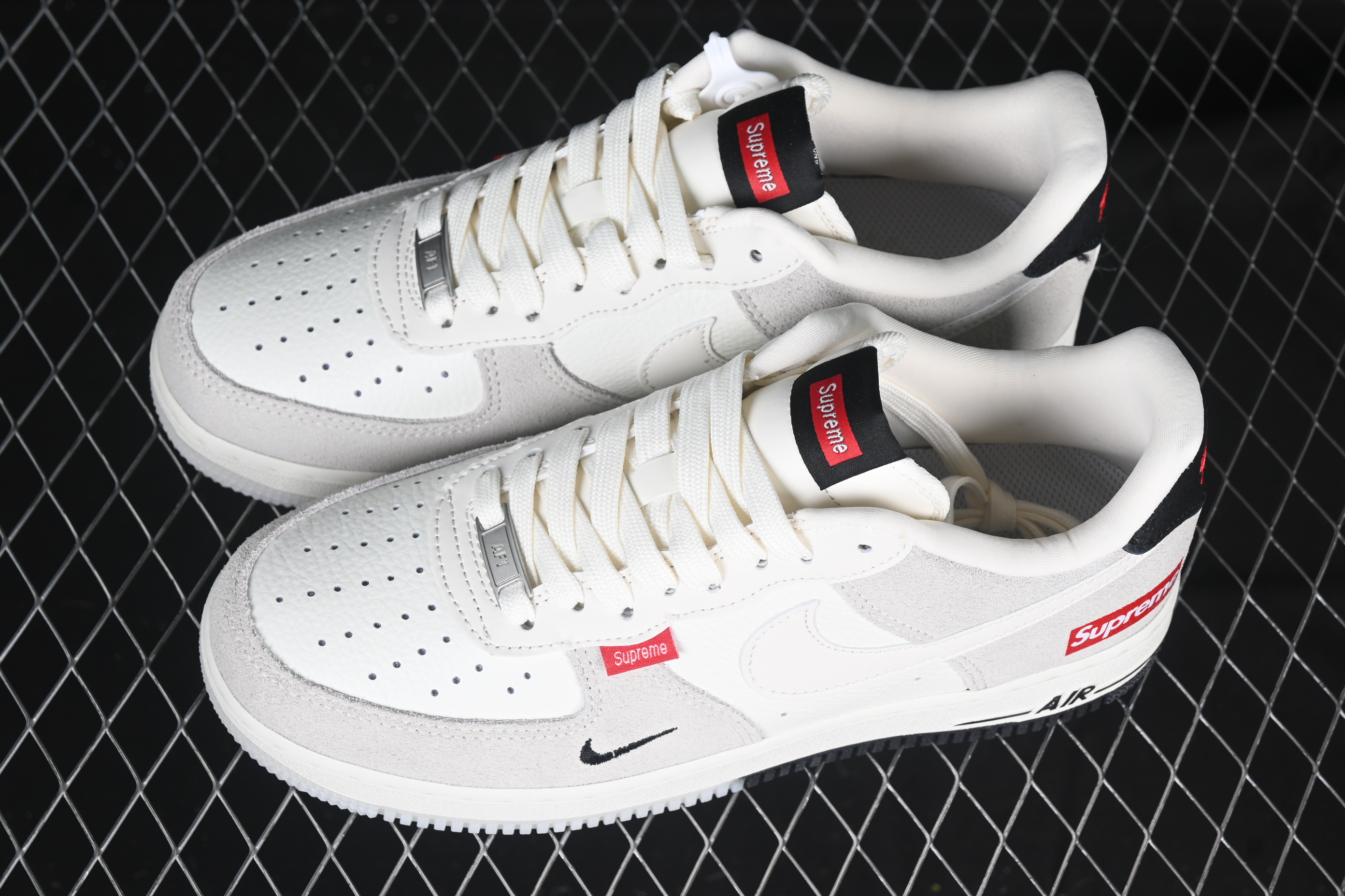 Nk Air Force 1'07 Low Supreme Collaboration - Beige fabric Label CH6336-517 36-45