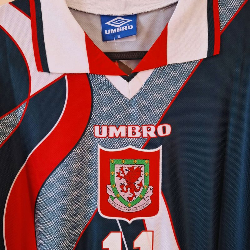 1994-1995 Wales Away Retro Jersey