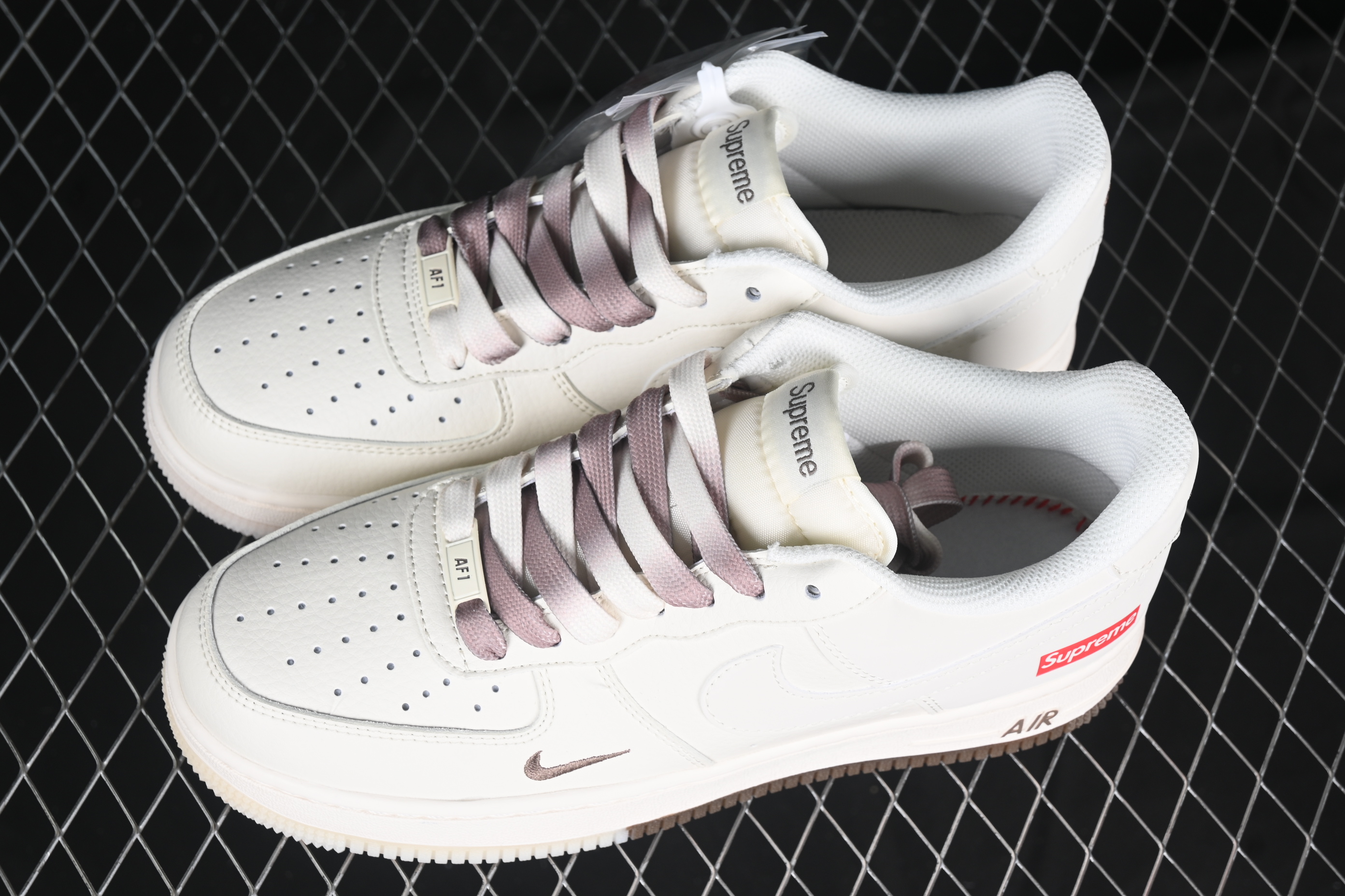 Nk Air Force 1'07 Low Supreme Collaboration - Mika Double Pinyin BB7577-215 36-45