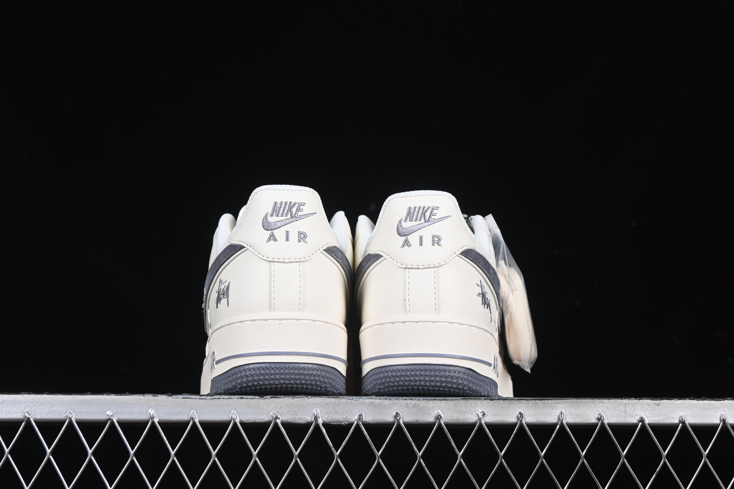 Nk Air Force 1