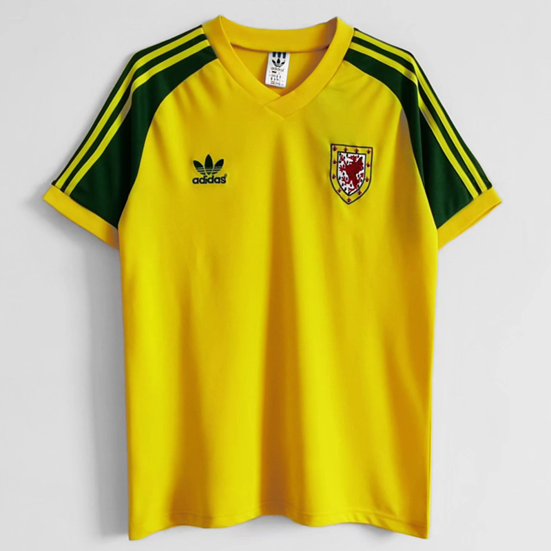 1982 Wales Away Retro Jersey