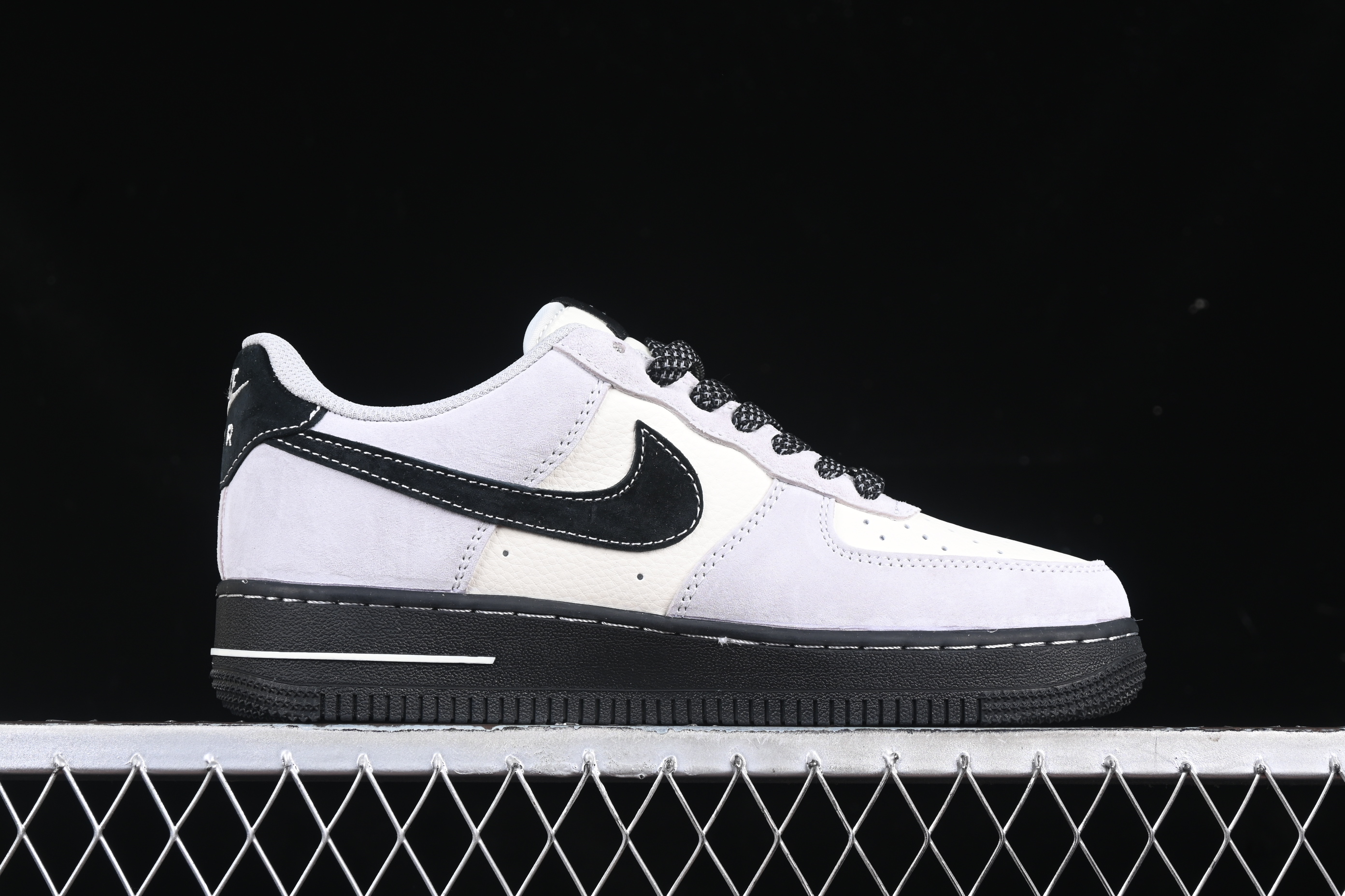 Nk Air Force 1