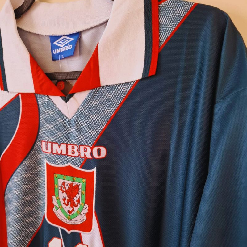 1994-1995 Wales Away Retro Jersey