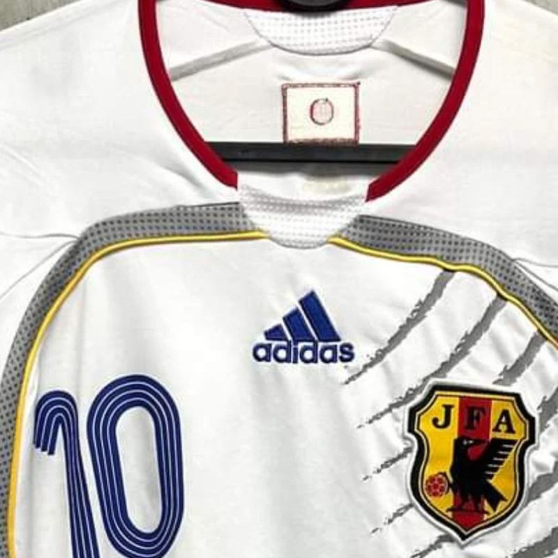 2006-2007 Japan Away Retro Jersey