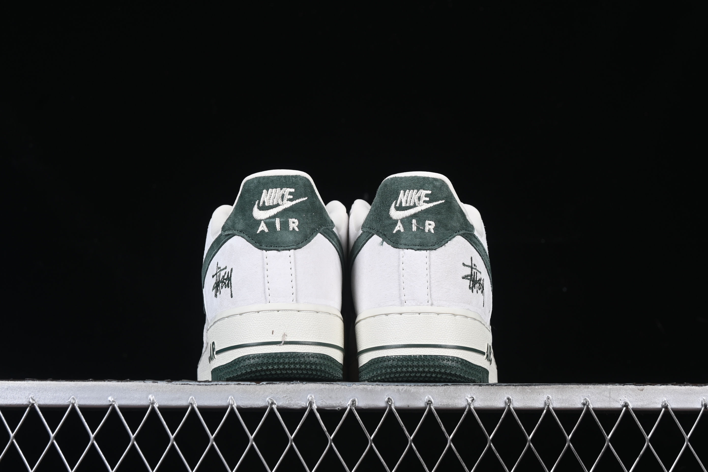 Nk Air Force 1