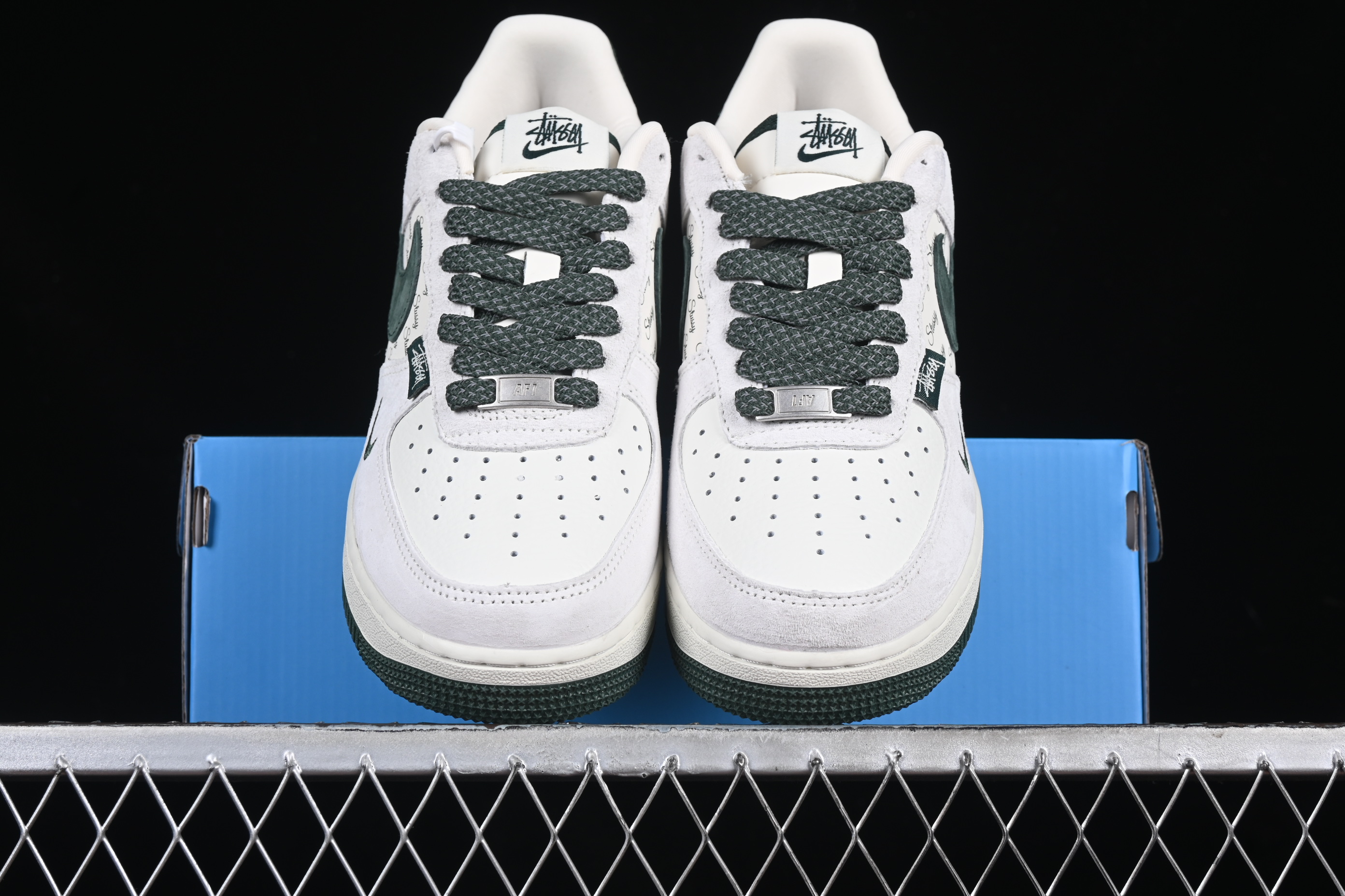 Nk Air Force 1'07 Low Stussy Collaboration English Green Fur Hook CH6336-511 36-45
