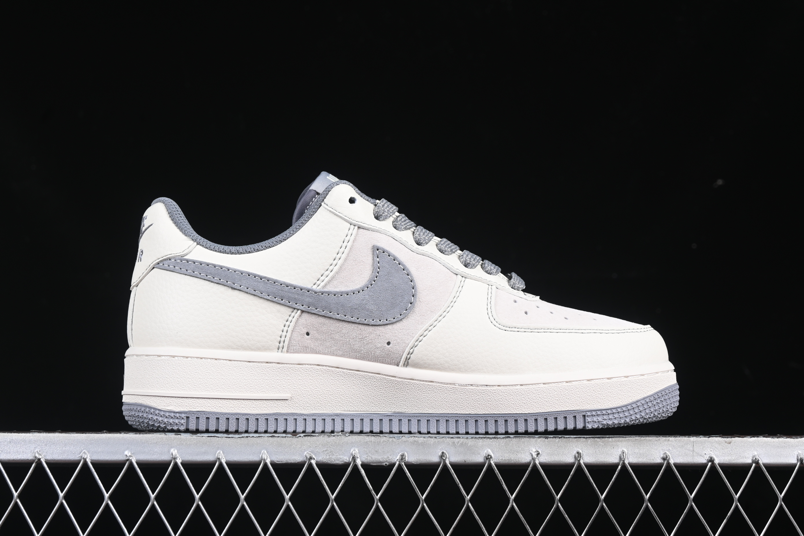 Nk Air Force 1