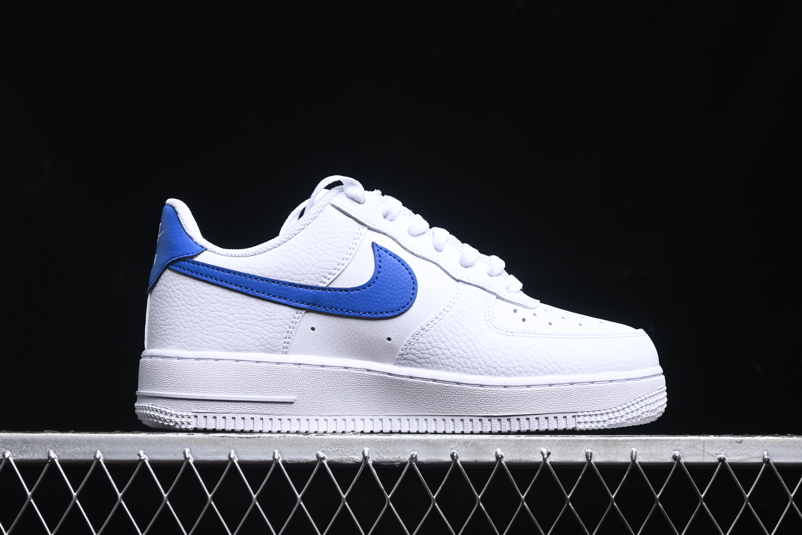 Nk Air Force 1