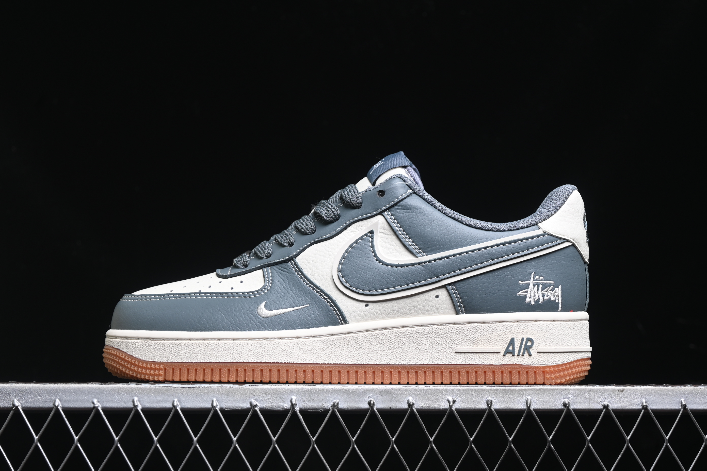 Nk Air Force 1