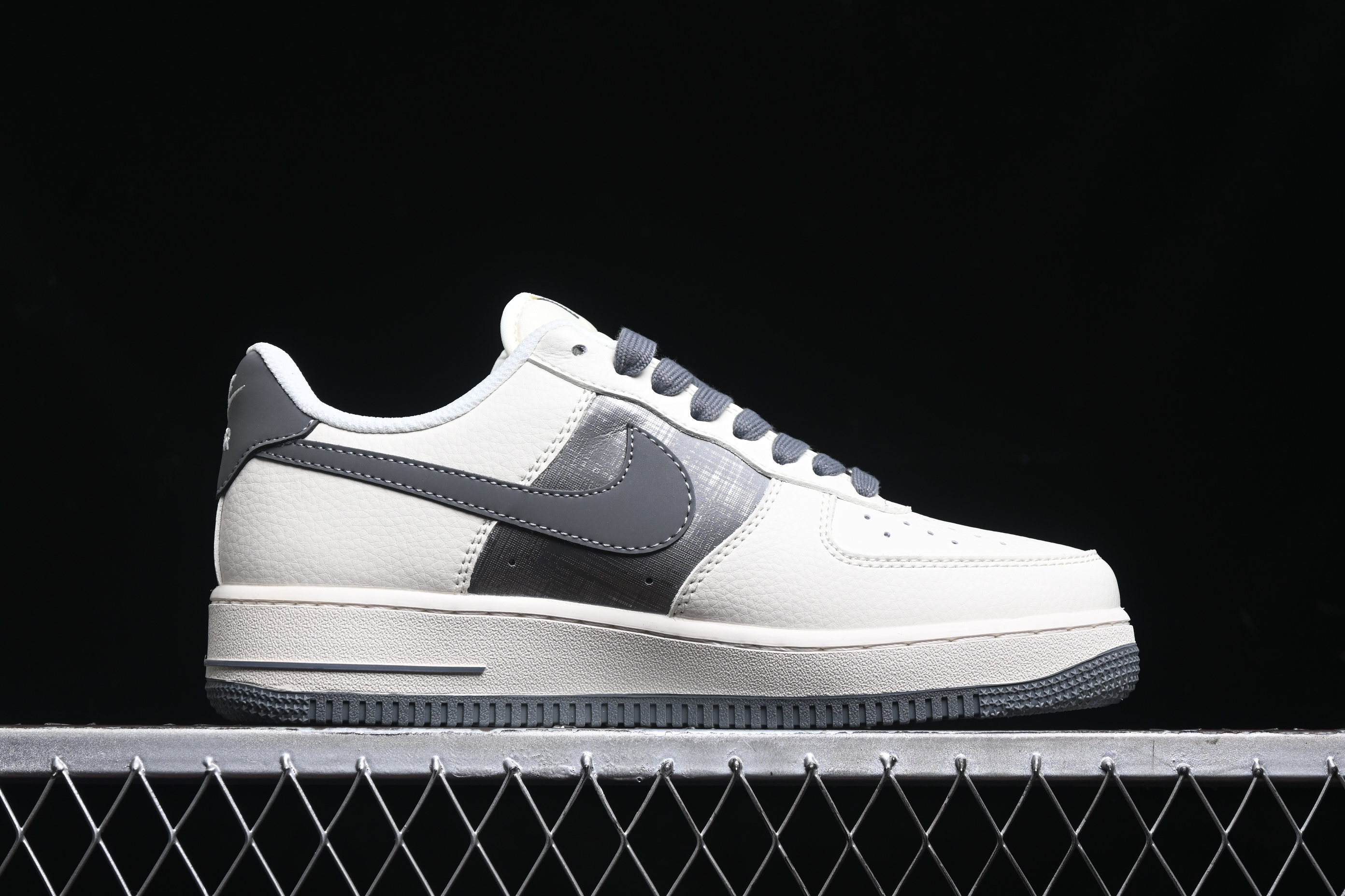 Nk Air Force 1