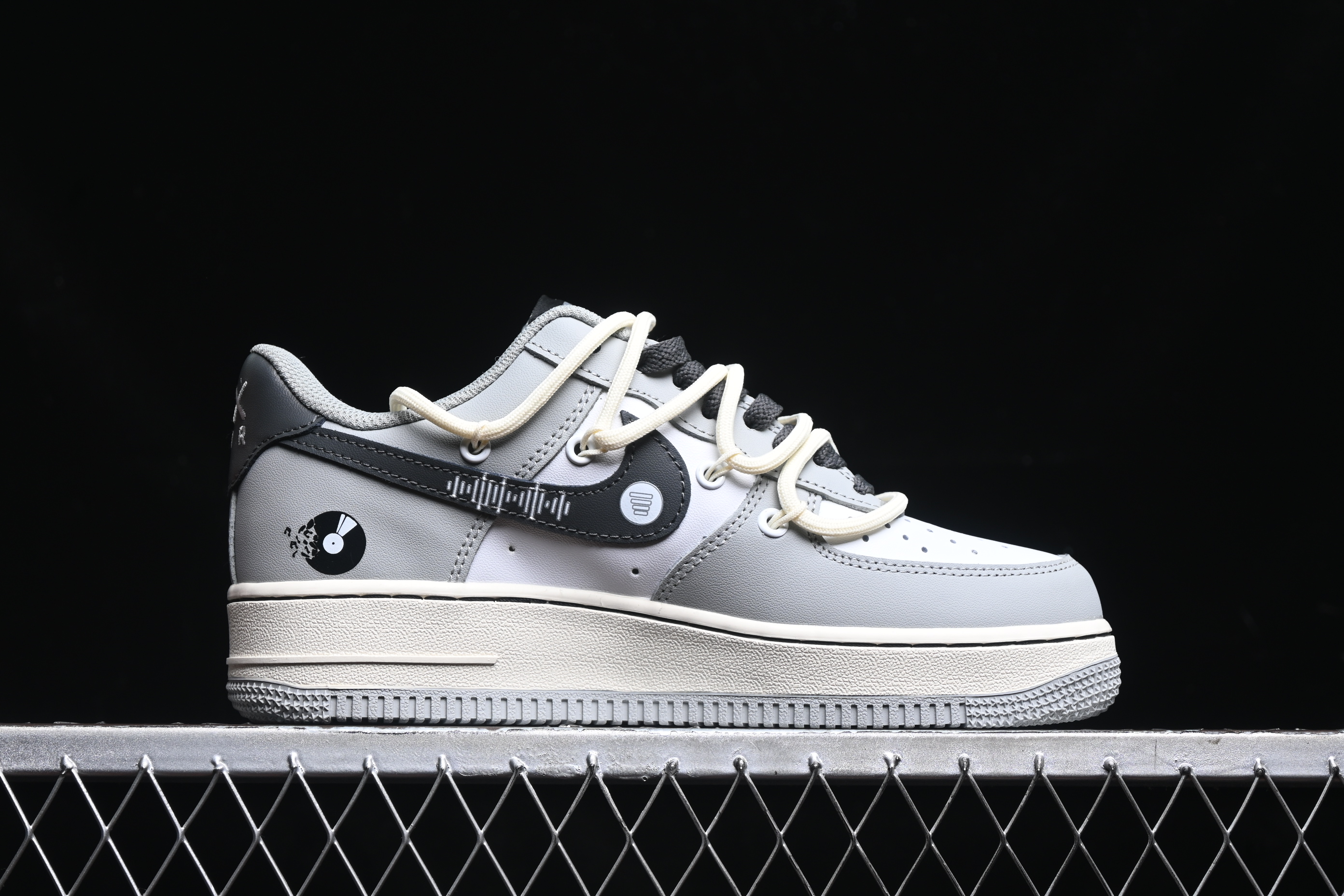 Nk Air Force 1