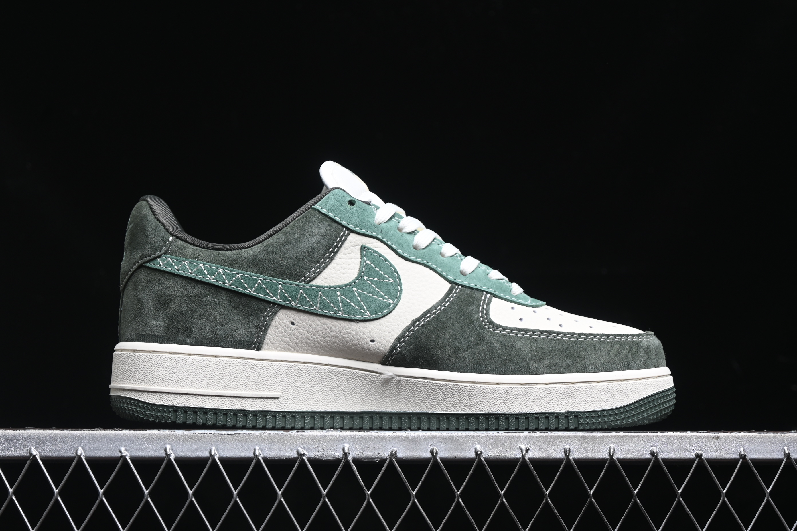 Nk Air Force 1