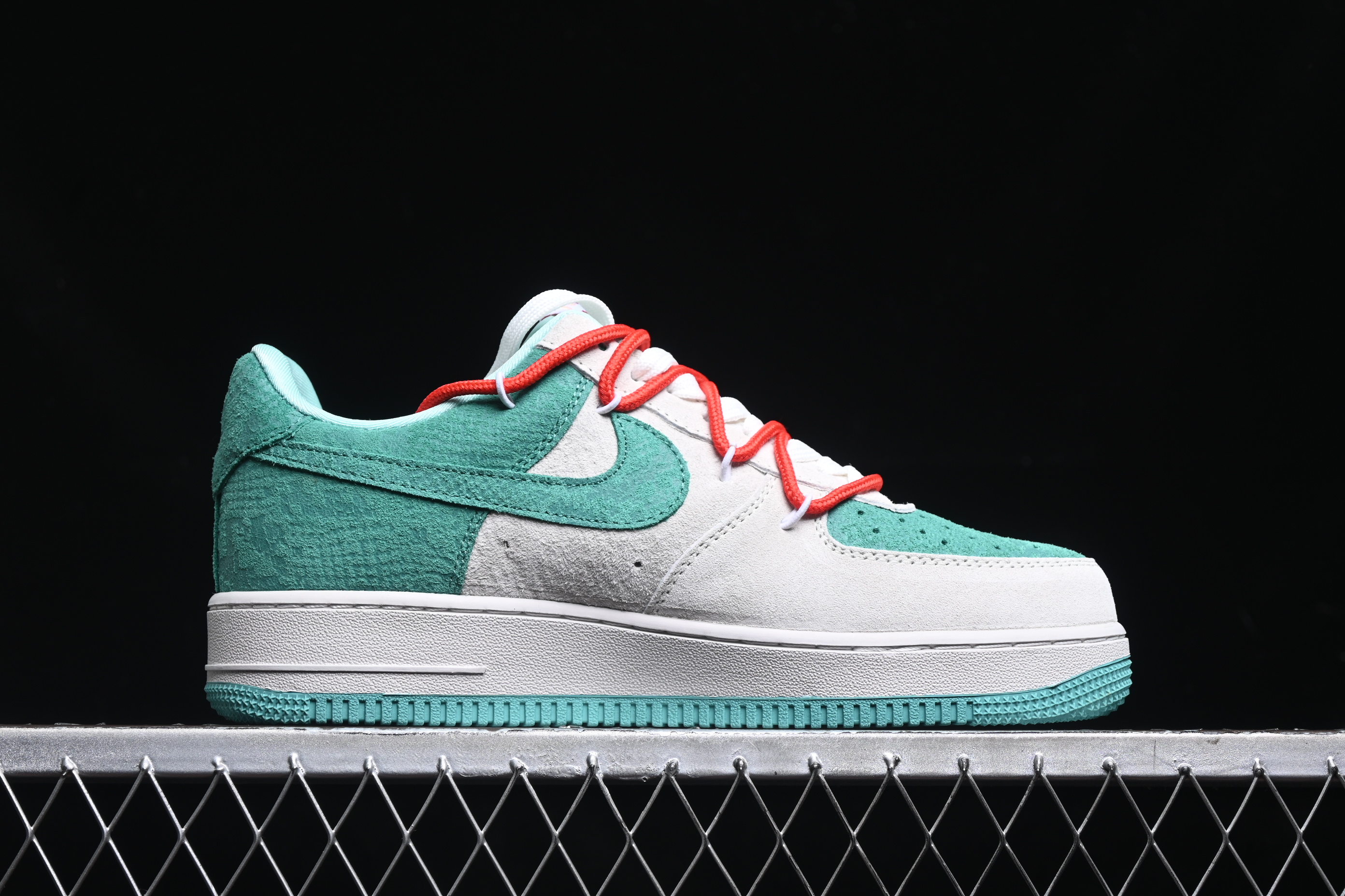 Nk Air Force 1