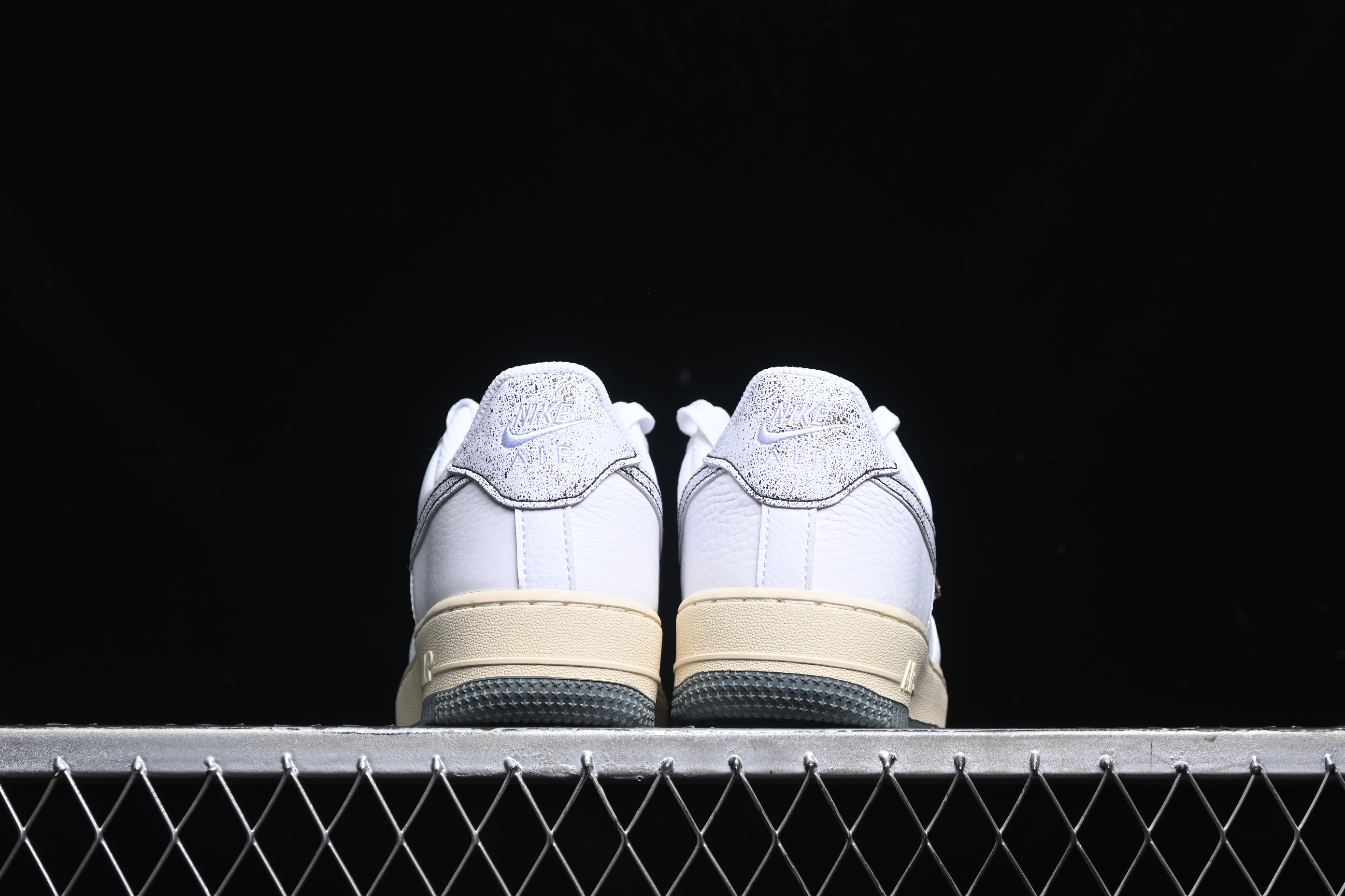 Nk Air Force 1