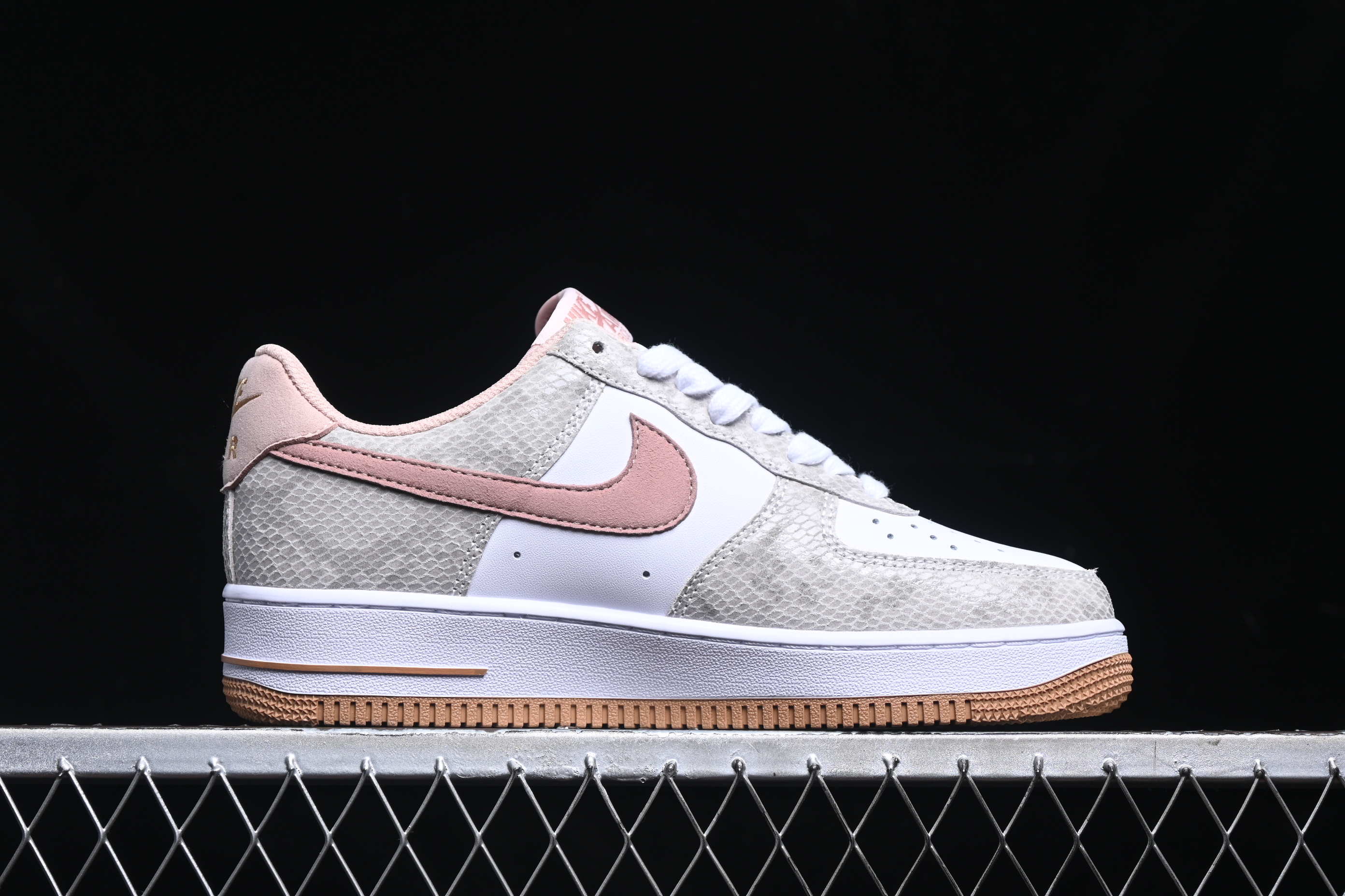 Nk Air Force 1