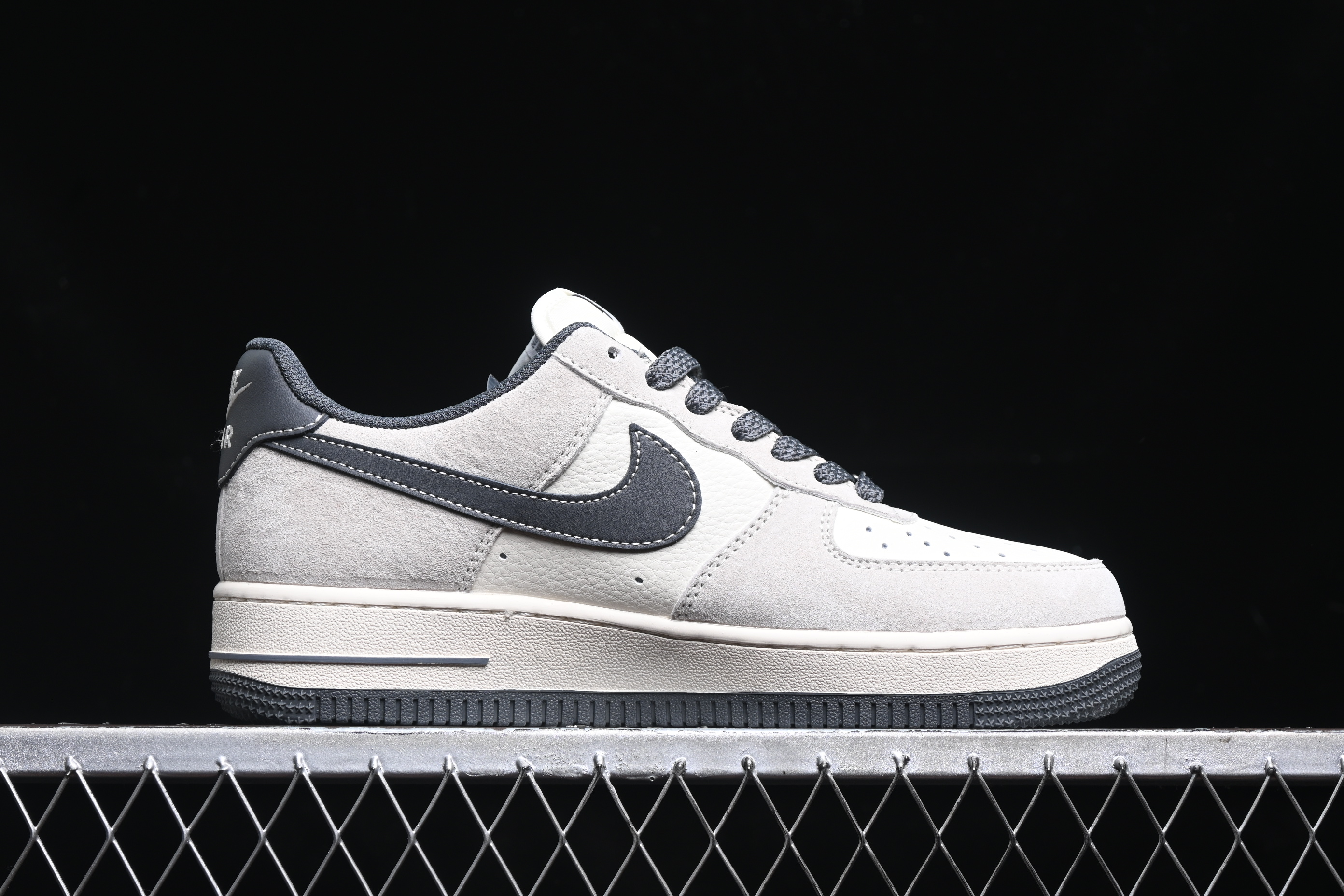 Nk Air Force 1