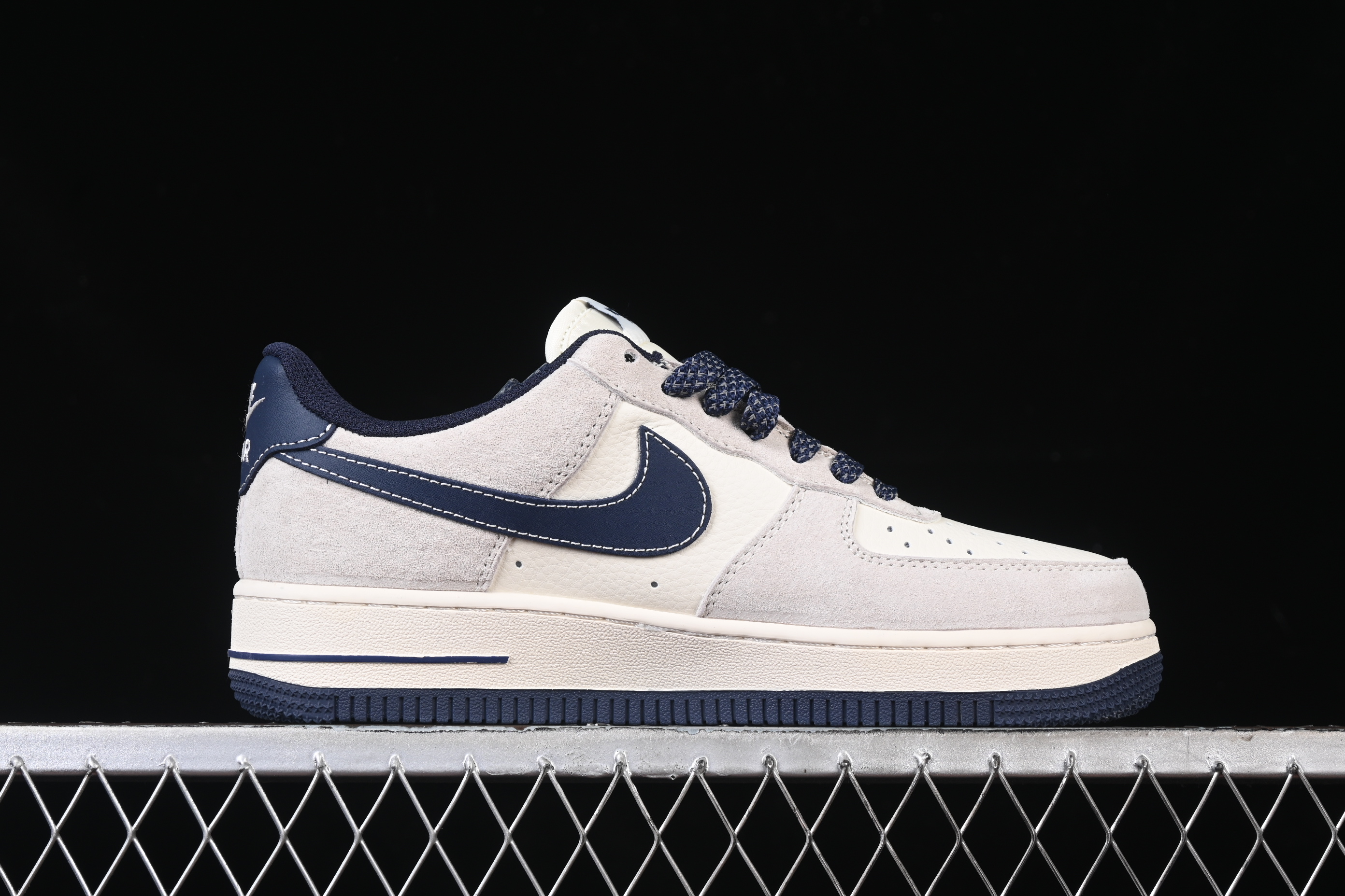 Nk Air Force 1